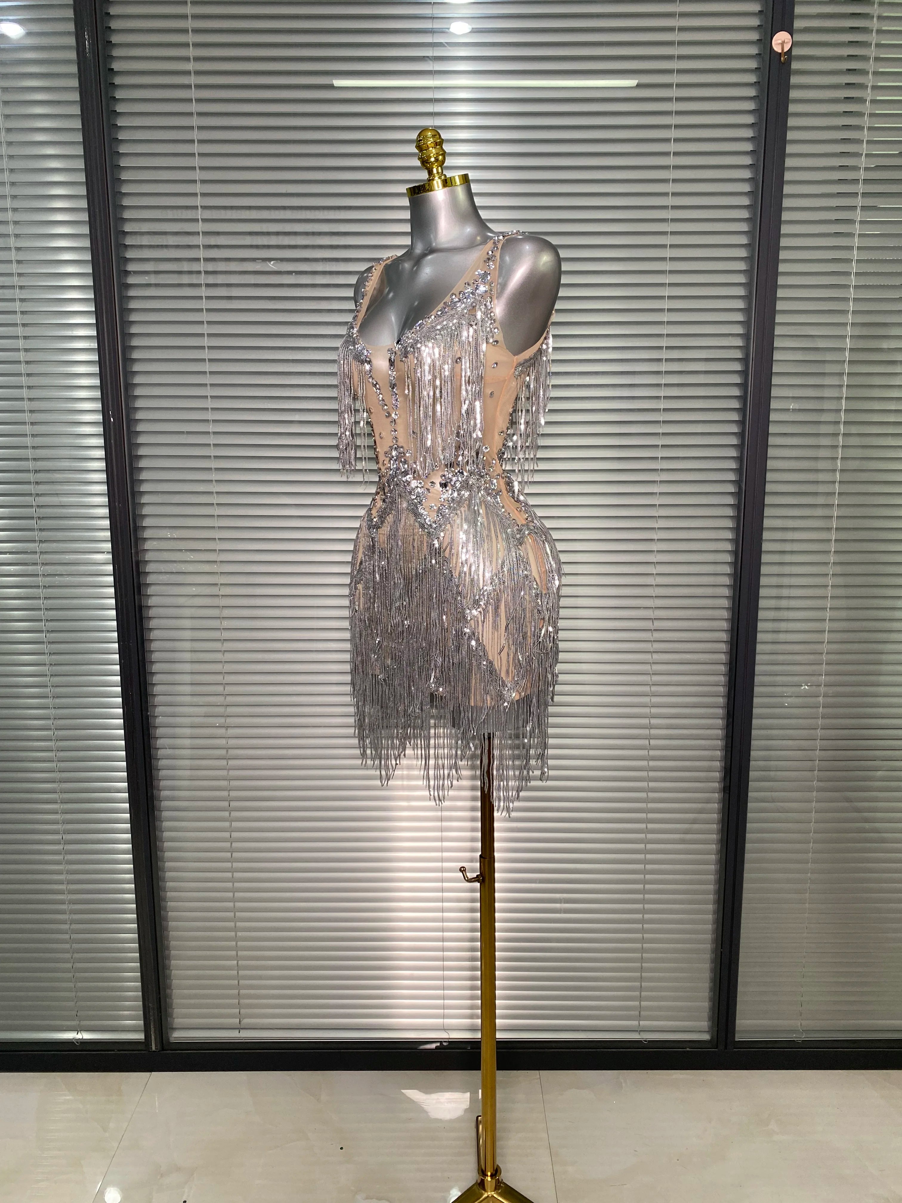 Celebrity New Women Sexy Mesh Sleeveless Stage Performance Costume Crystal Tassel Dancer Singer Night Club Mini Party Dress