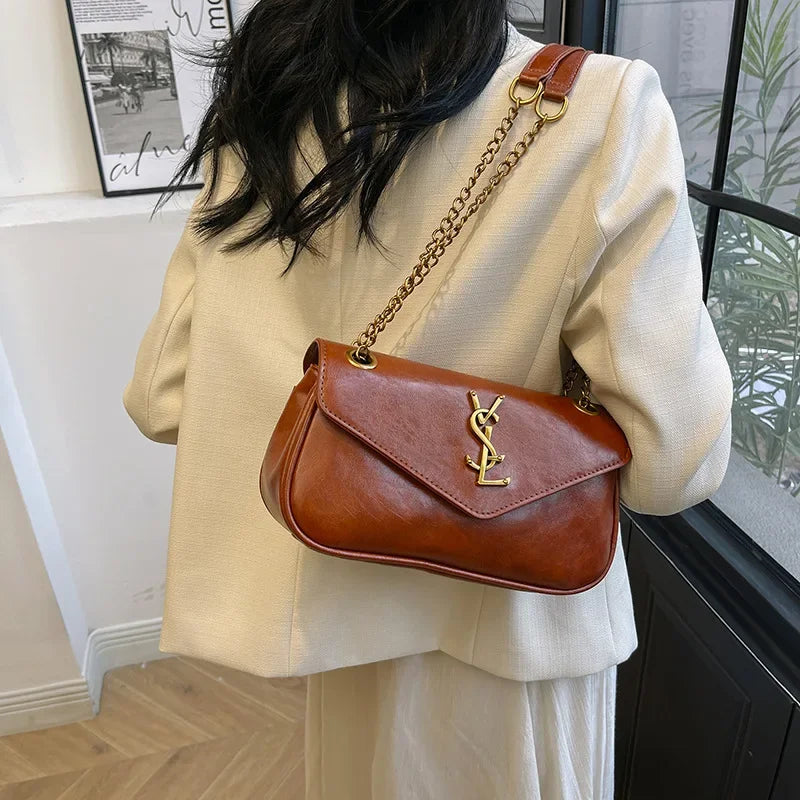 2025New Arrival Mini Envelope Bag Women's Vintage Chain Underarm Bag Stylish Texture Convertible Shoulder/Crossbody,Light Luxury