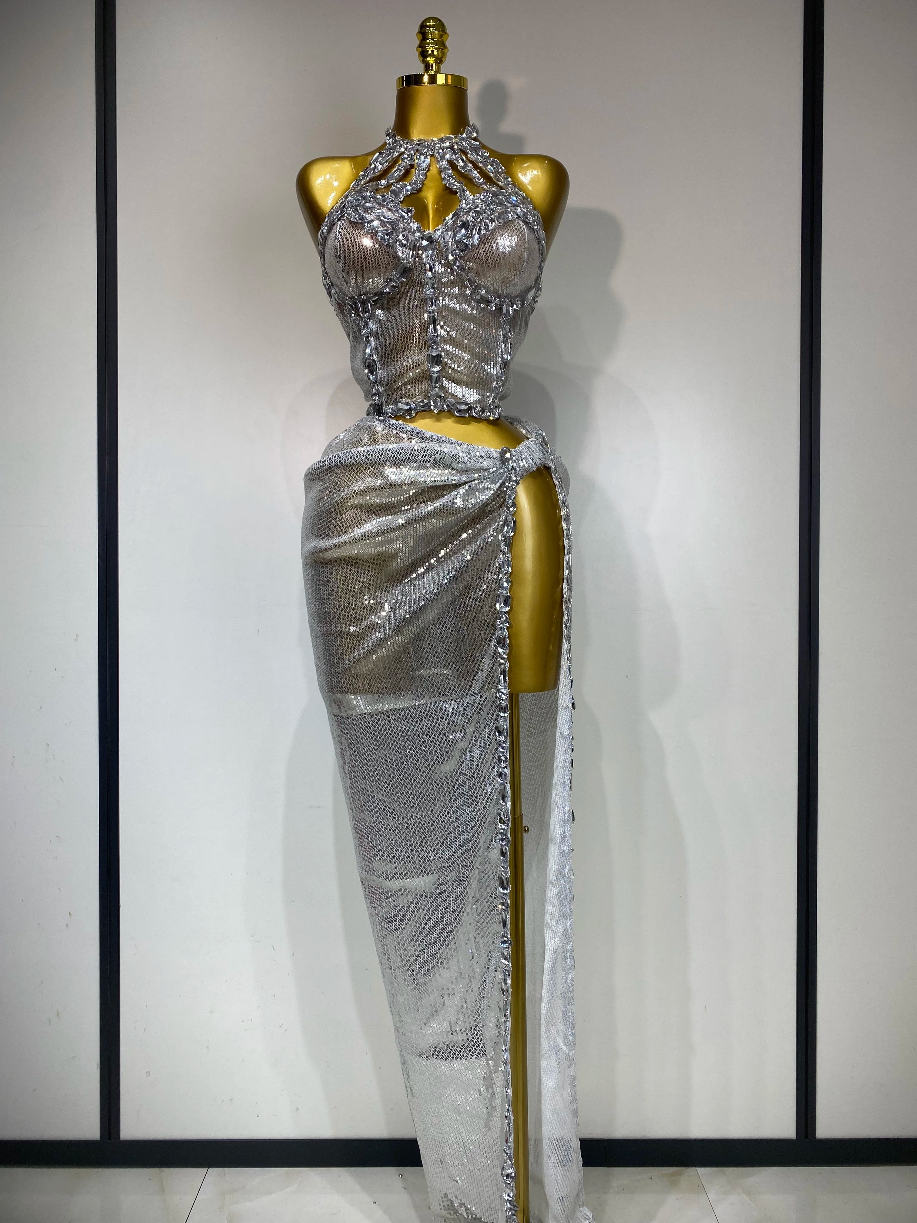 Sexy Backless Shiny Diamond Two Piece Set 2025 Women Elegant Evening Party Luxury Birthday Nightclub Singer Stage costume