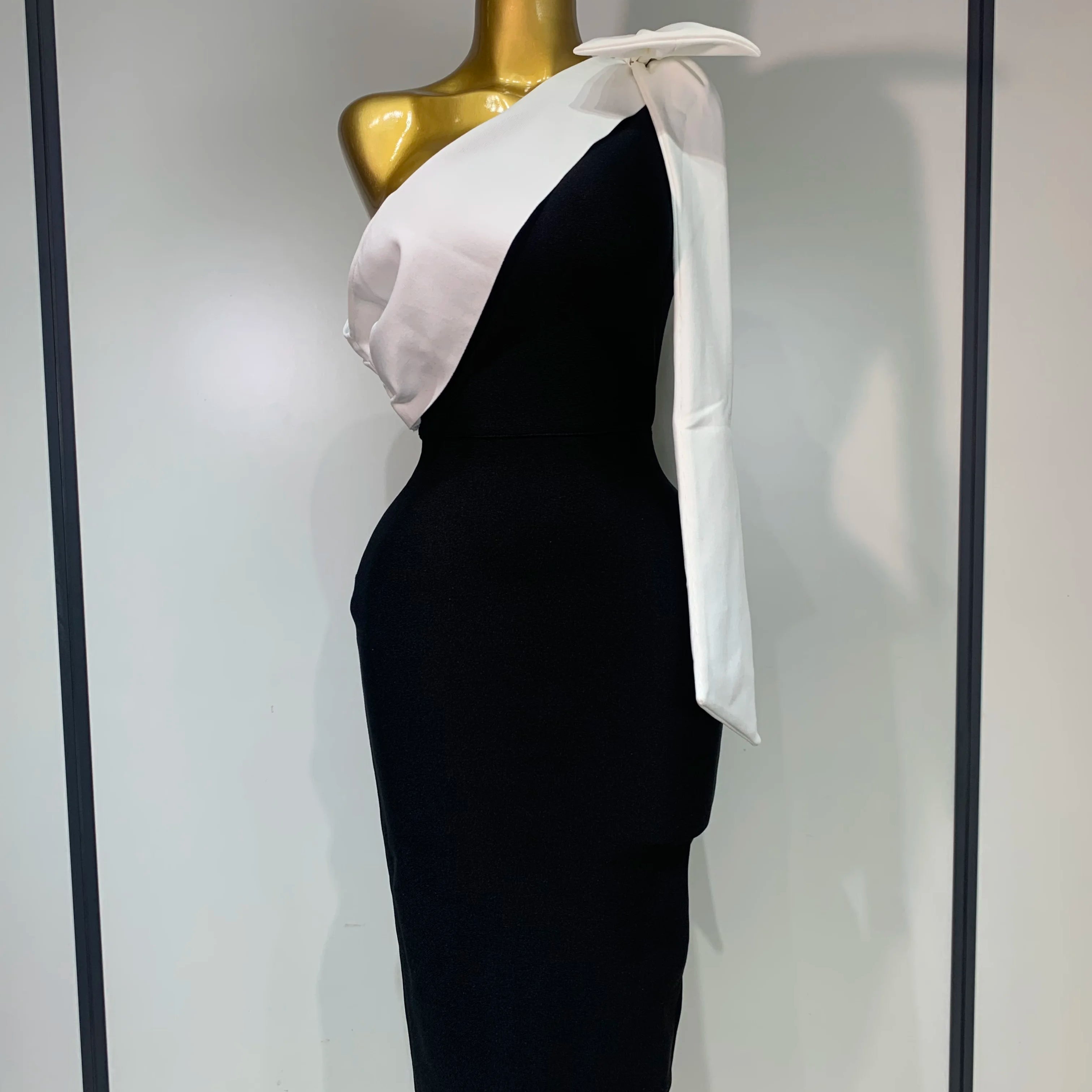 Women Sexy One Shoulder Splicing Bow Bodycon Bandaged Dress Celebrity Elegant Evening Party Luxury Birthday Banquet Dress