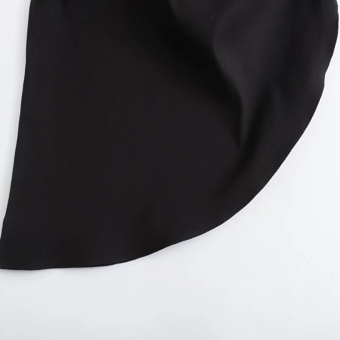 Autumn Vintage Women Solid Shirt Folds Asymmetrical One-Shoulder Shirt Skew Collar Shirt Women Elegant Mujer Tops