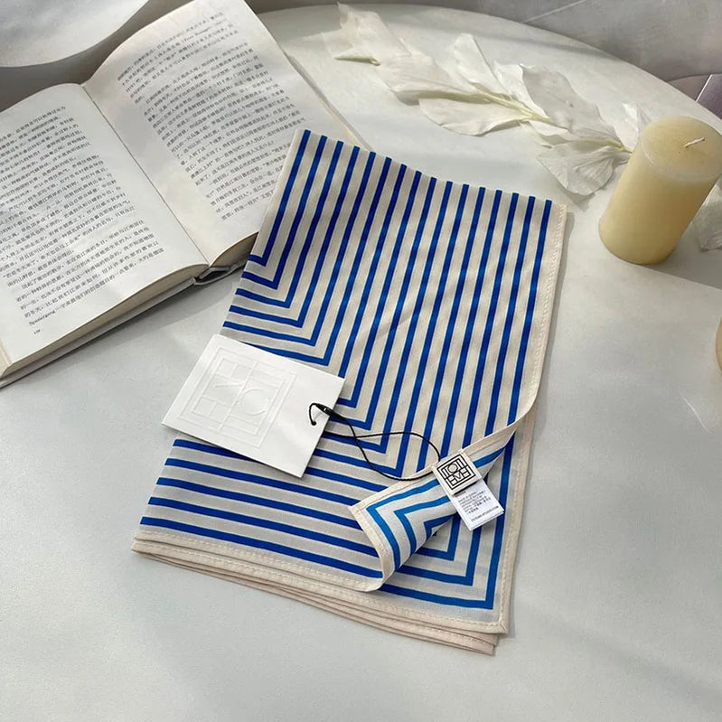 Letter Stripe Printted Silk Square Scarf For Women 100% Silk Headscarf Bandanas Brand Female Fashion Neckerchief Designer Scarve