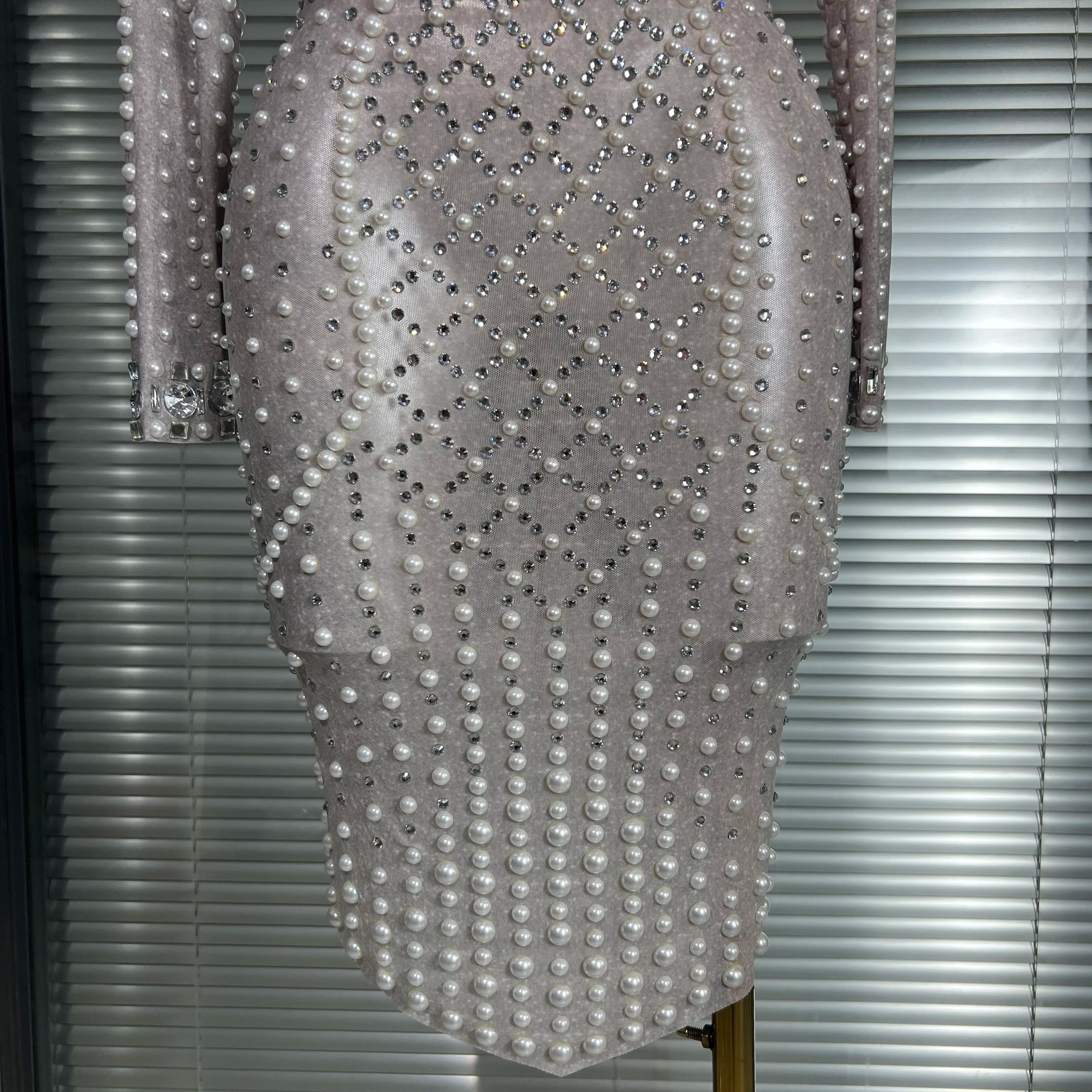 New Women Sexy Long Sleeve Stretched Mesh Sequins Party Dress See Through Party Singer Party Costume Stage Performance Dress