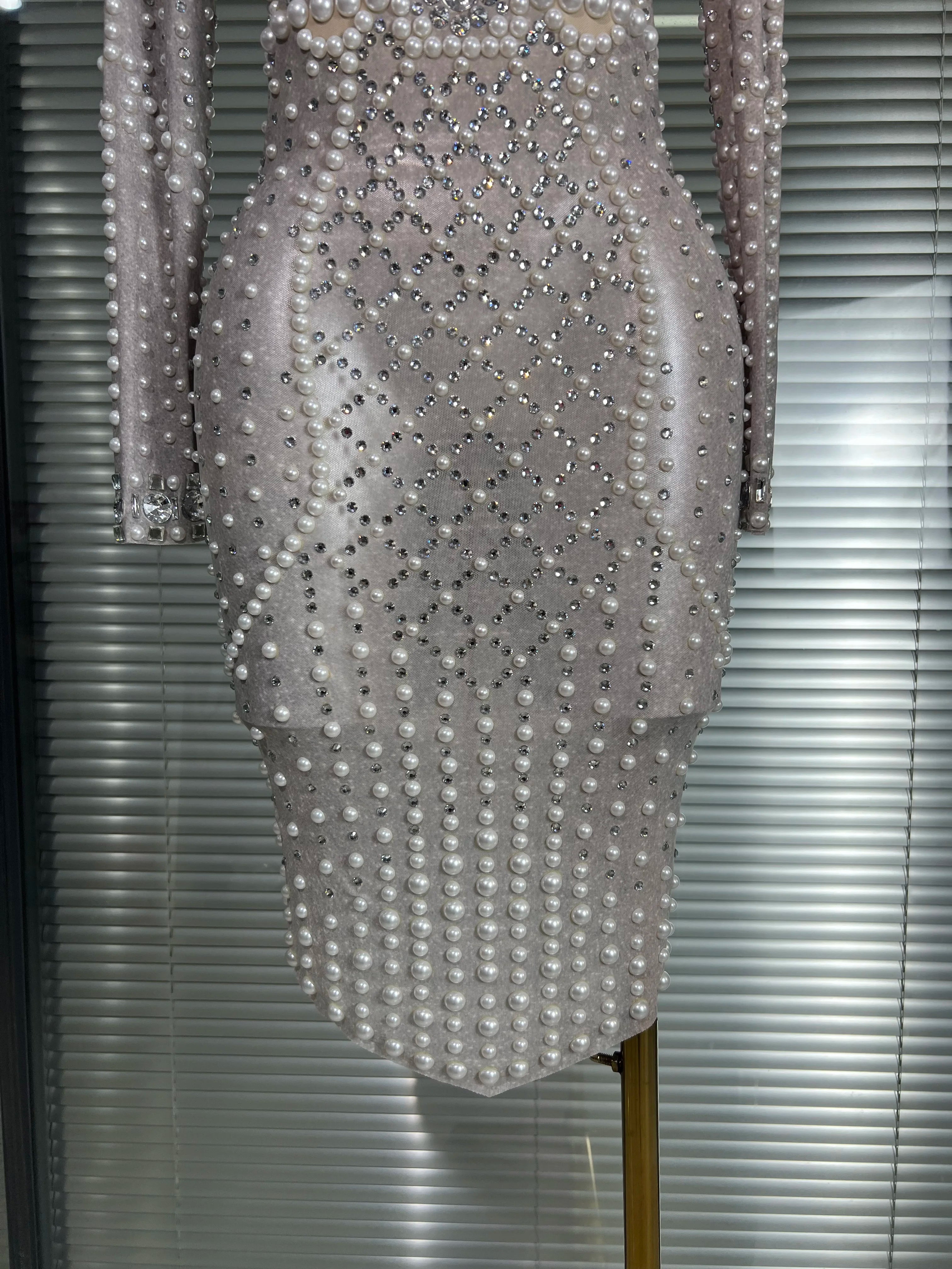 New Women Sexy Long Sleeve Stretched Mesh Sequins Party Dress See Through Party Singer Party Costume Stage Performance Dress