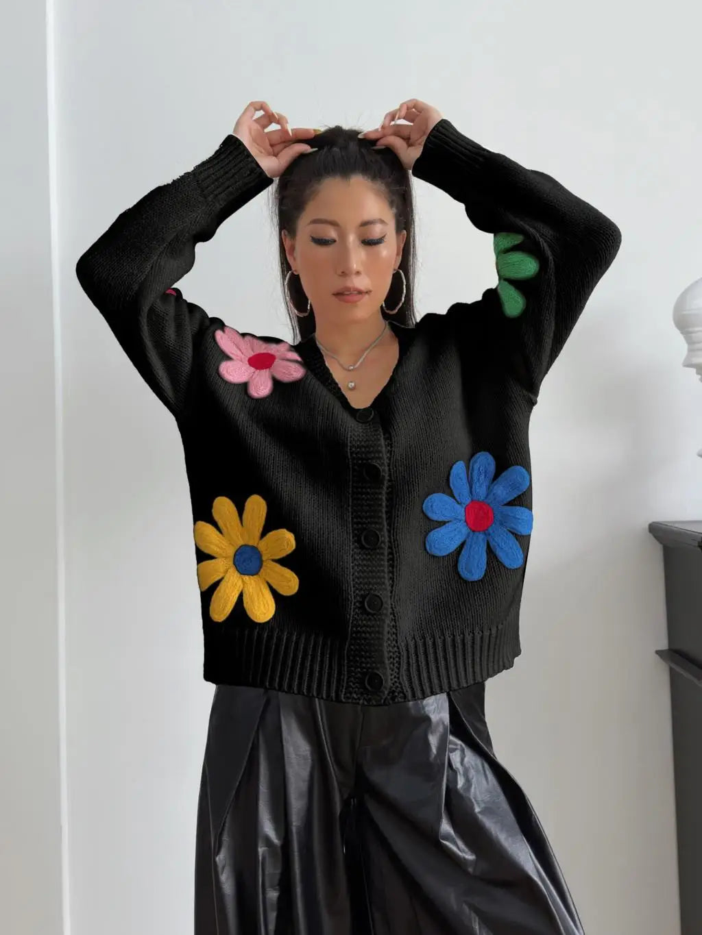 Vintage Flower Embroidery Sweater Women Loose Long Sleeve O-neck Knitted Pullover Autumn Female Thick Casual Streetwear as picture 5