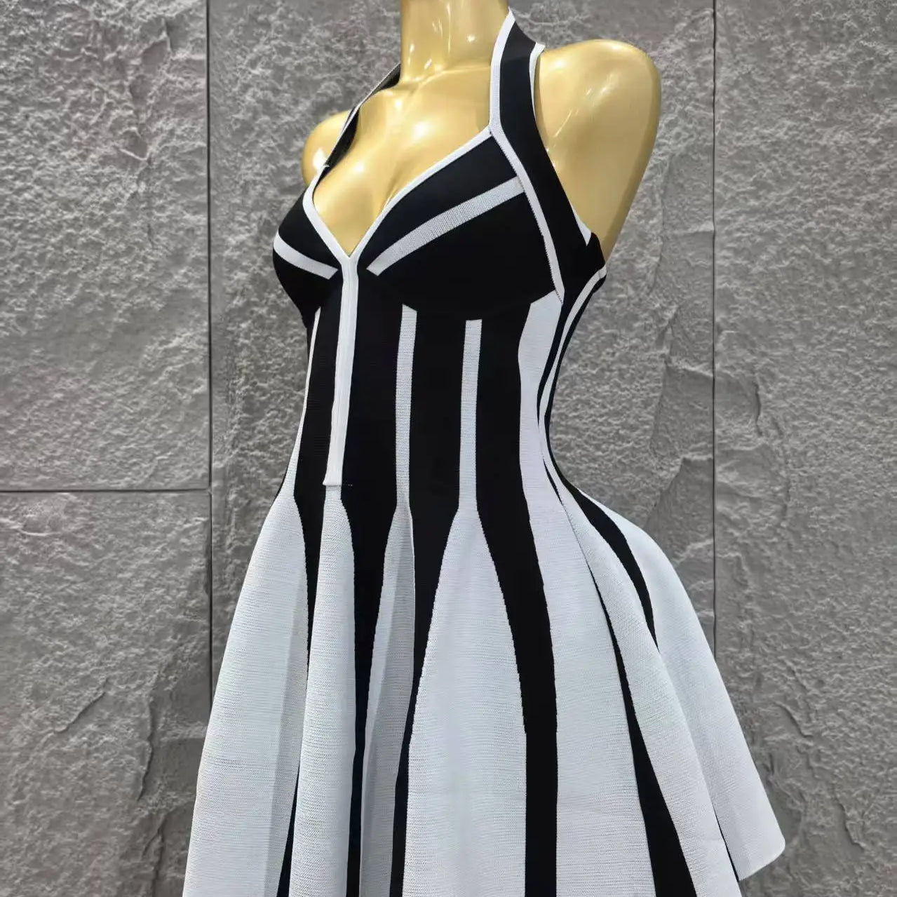 Top Quality Women Sexy Halter Backless Bandage A-Line Mini Dress Everyday Wear Celebrate Vacation Evening Party Dress