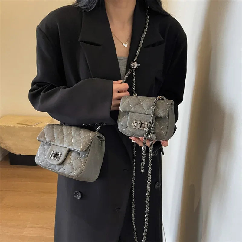 Winter Commuter Women's Crossbody Bag Retro Diamond Chain Square Handbag Shoulder Bag Elegant Sensation Commute Work Bag
