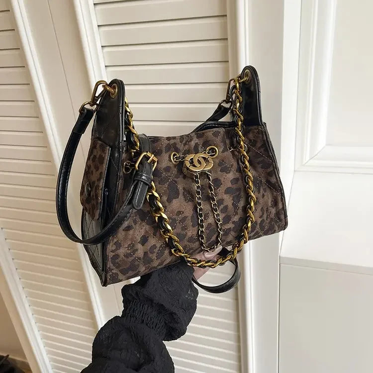 2025 Premium Leather Messenger Bag, Vintage-Inspired Convertible Shoulder Crossbody Purse for Women, Casual Day to Night Tote