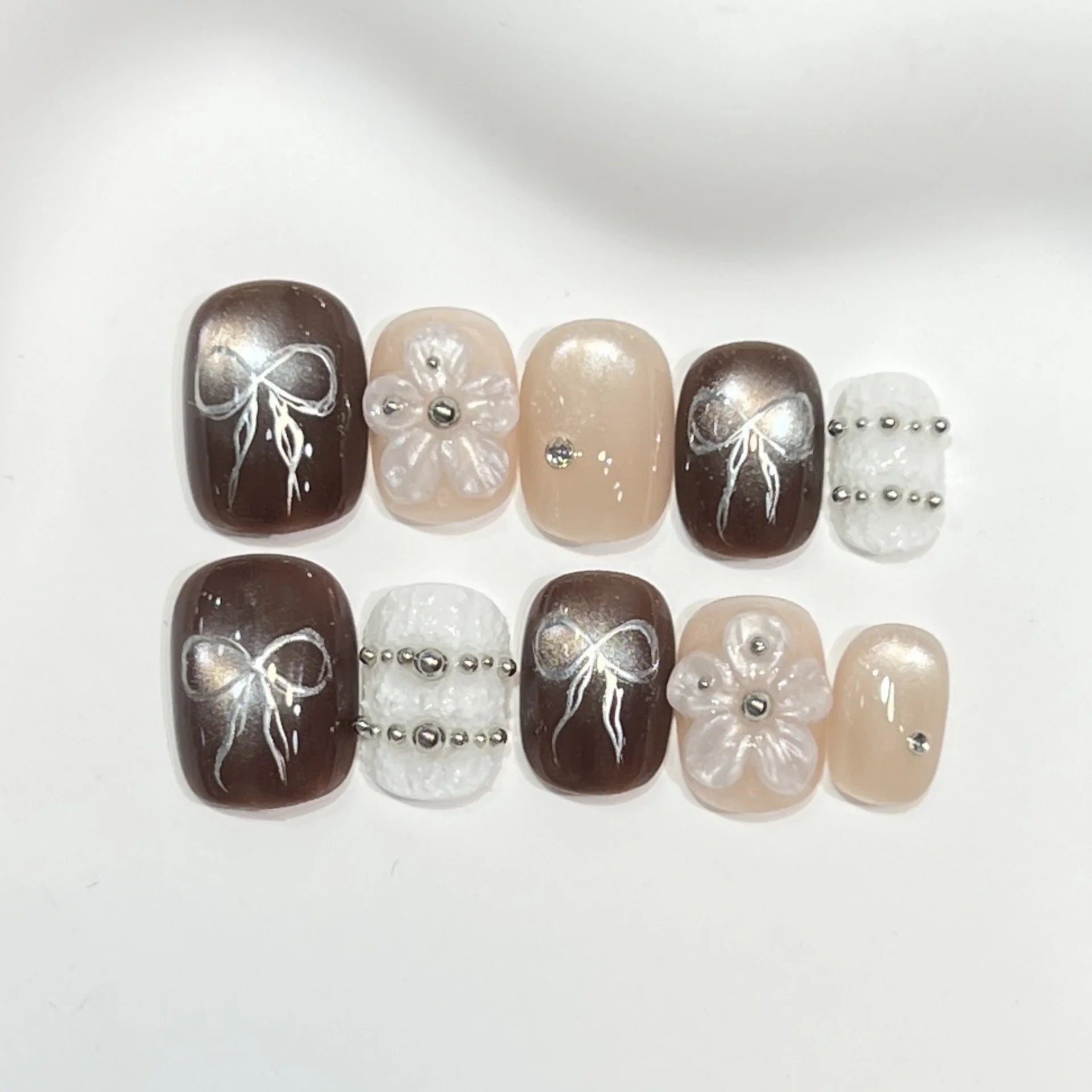 10pcs Cat's Eye Handmade Fake Nail Tips with Bow Flower Brown Short Square Round False Nails Art Wearable Pearl Press on Nails