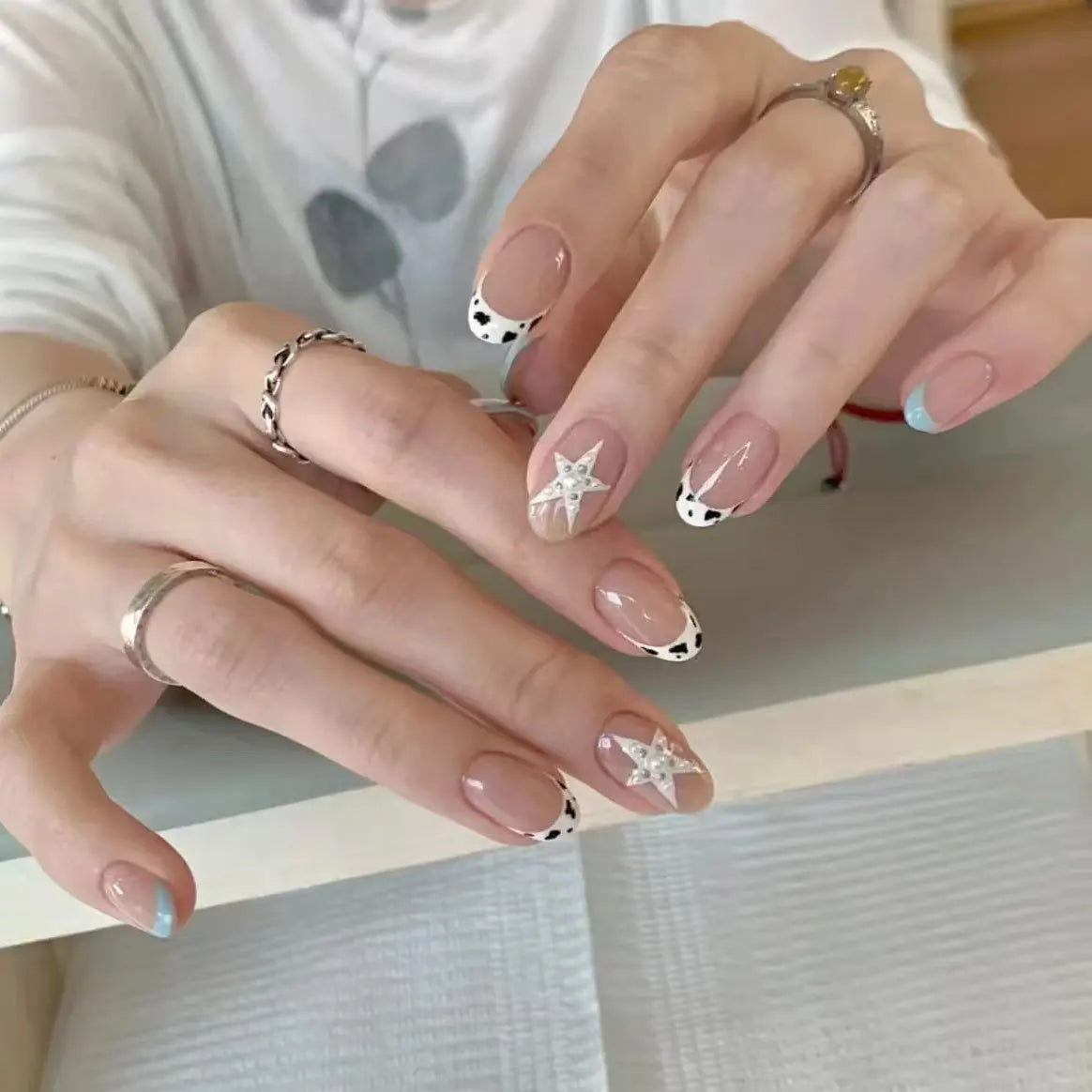 24Pcs Short Round Head False Nails Leopard Print French Star Pearl Press on Fake Nails Reusable Artificial Full Cover Nails Tips