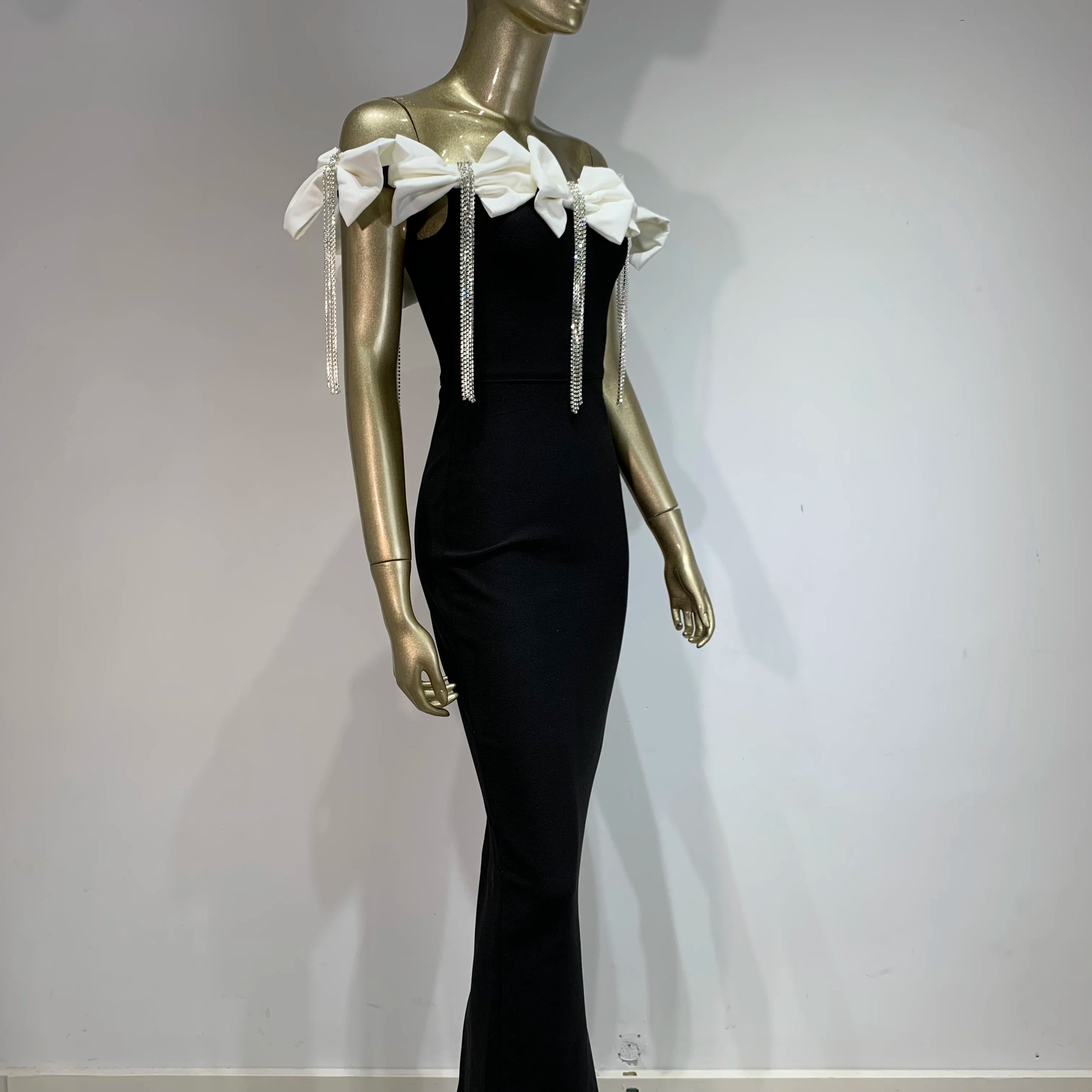 Women Sexy Off the Shoulder Bodycon Bandage Long Dress Bow Chain Elegant Evening Party Celebrate Birthday Dress