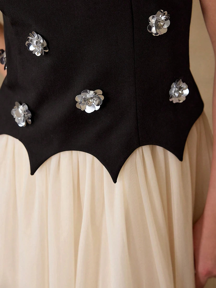 TWOTWINSTYLE Hit Color Spliced Appliques Elegant Dresses for Women Round Neck Sleeveless Patchwork Mesh Dress Female Fashion New