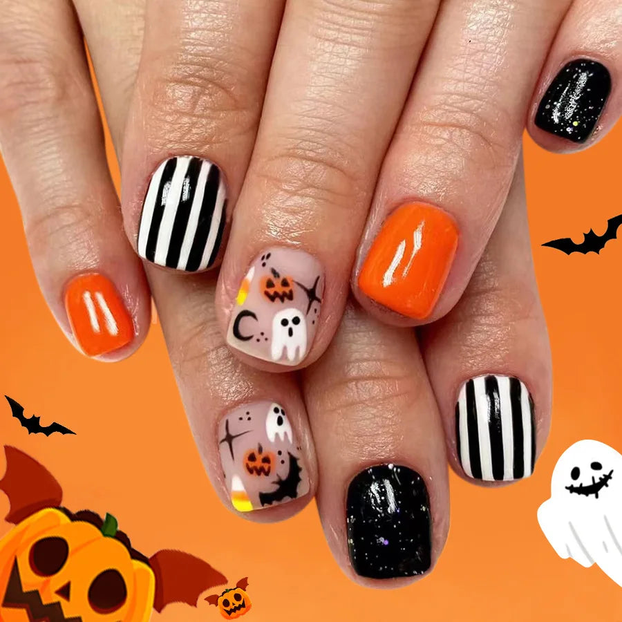 24Pcs Short Square False Nails Dark Forest Castle Design Press on Fake Nails Halloween Reusable Artificial Full Cover Nails Tips