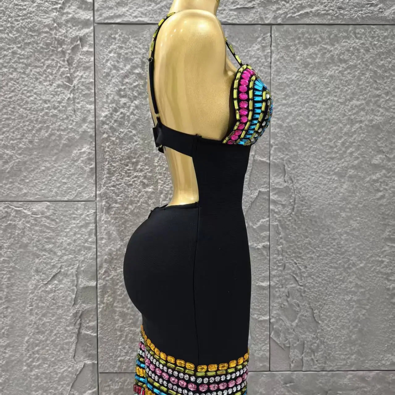 Women Sleeveless Sexy V-Neck Shinning Crystal Bodycon Mini Bandage Dress Celebrate Nightclub Party Outfit Vestido