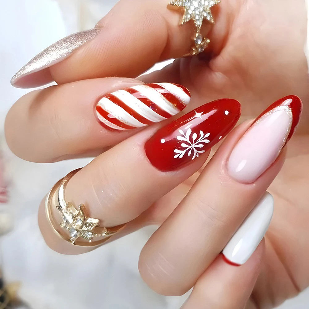 24Pcs/Box Christmas Women Wearable Fake Nails Finished Full Cover Europe America Christmas Collection Short Flat Nails Art Gift 64