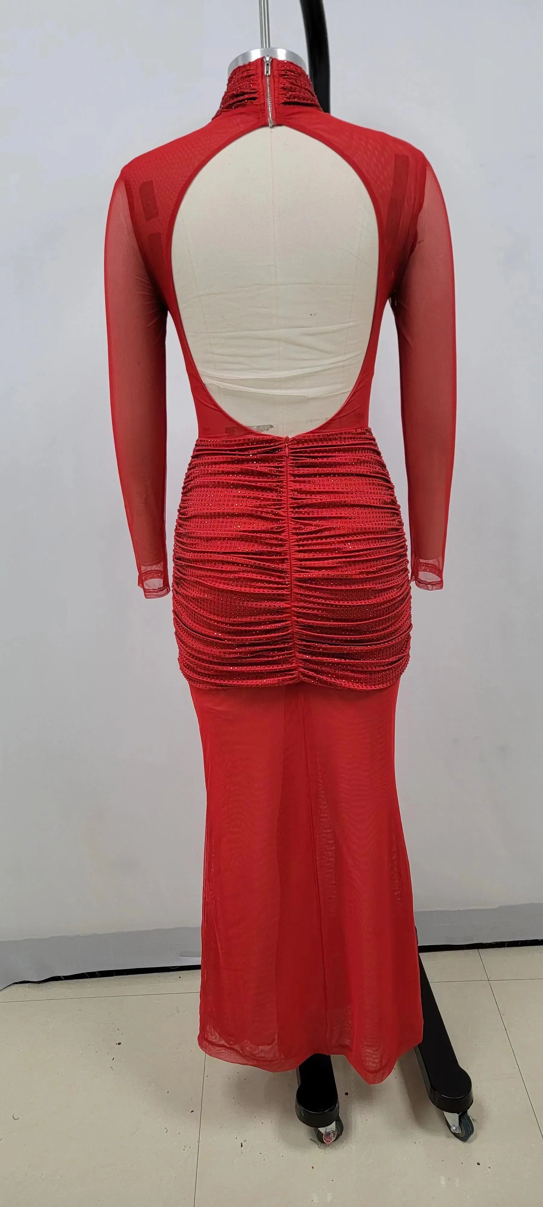 Red Color Women Long Sleeve Shinning Rhinestones Mesh Bodycon Long Dress Fashion Nightclub Party Celebrate Outfit Vestido