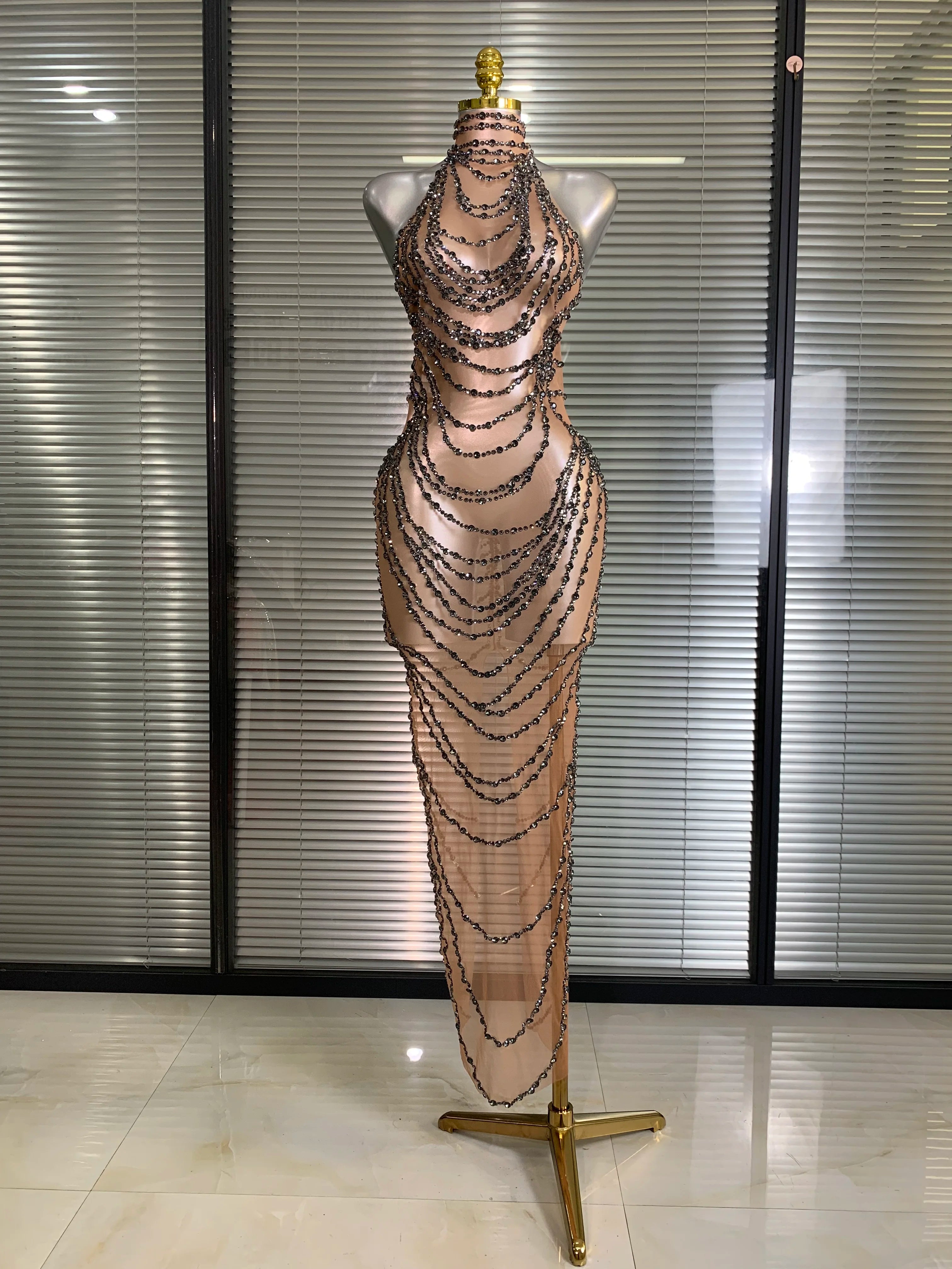 New Women Sexy Mesh Crystal Diamonds Shinning Long Maxi Dress See Through Gold Silver Party Costume Stage Performance Dress