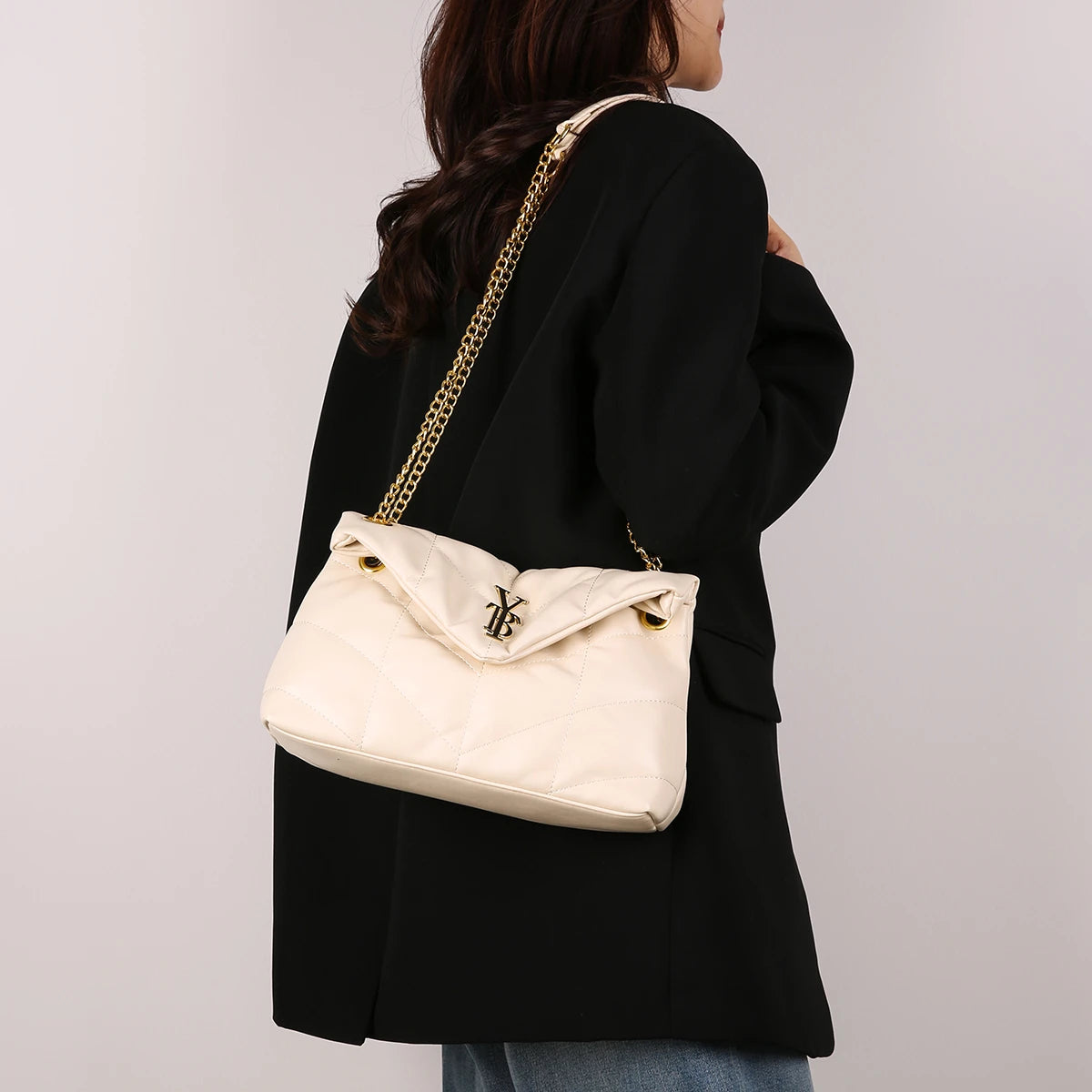 Stylish Quilted Crossbody Bag For Women - Popular Designer Inspired Leather Handbags With Adjustable Shoulder Strap