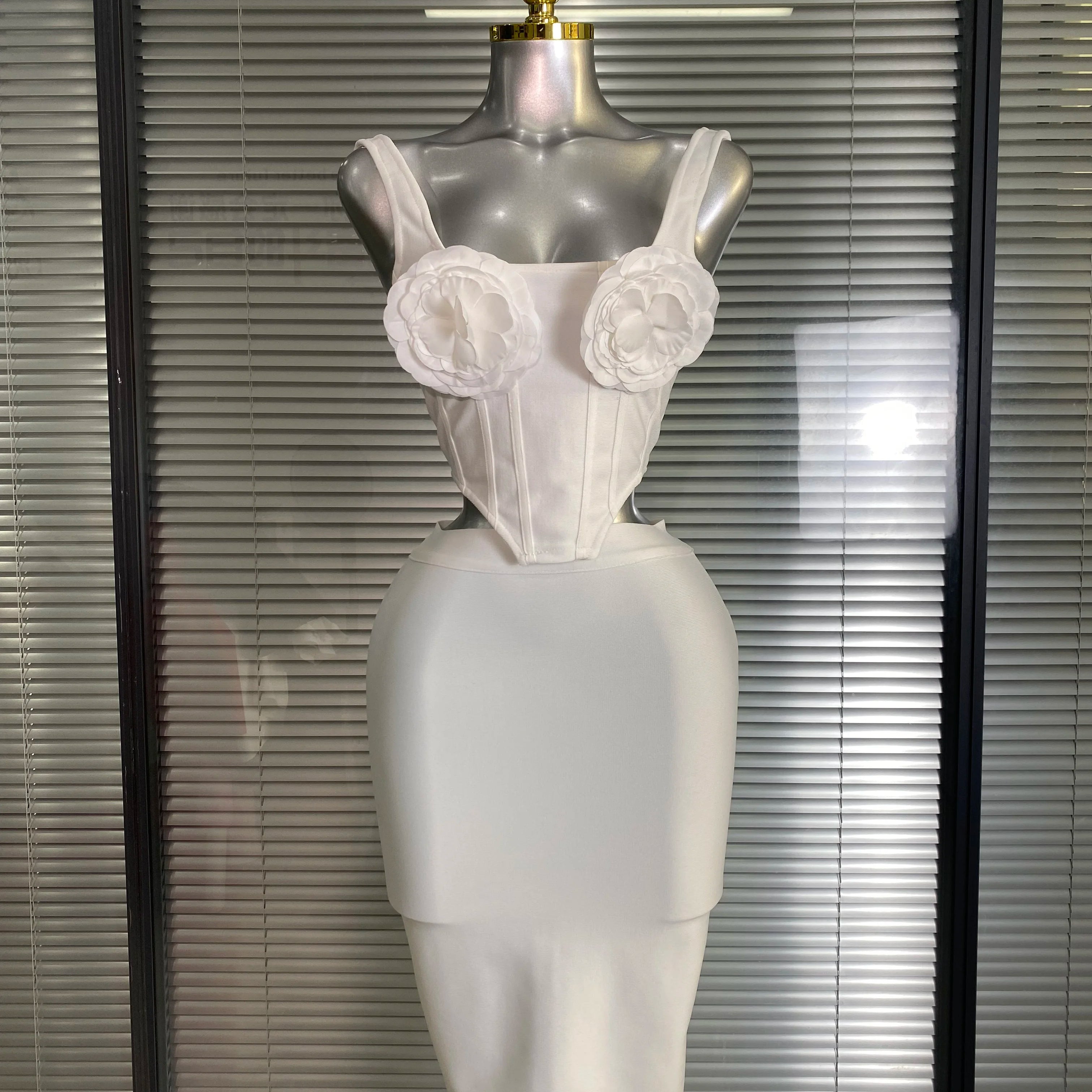 Summer New 2025 Women Sexy Flower White Black Mini Bandage Two Piece Set Celebrity Evening Party Skirt Suits