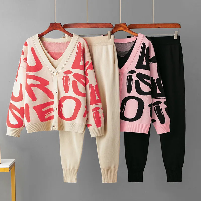 Musim gugur Winther 3 Piece Wanita Cardigan Jacksuits Letters Knited Pocket Pants Set Ladies Sweater Suit Outfits Fashion Eropa