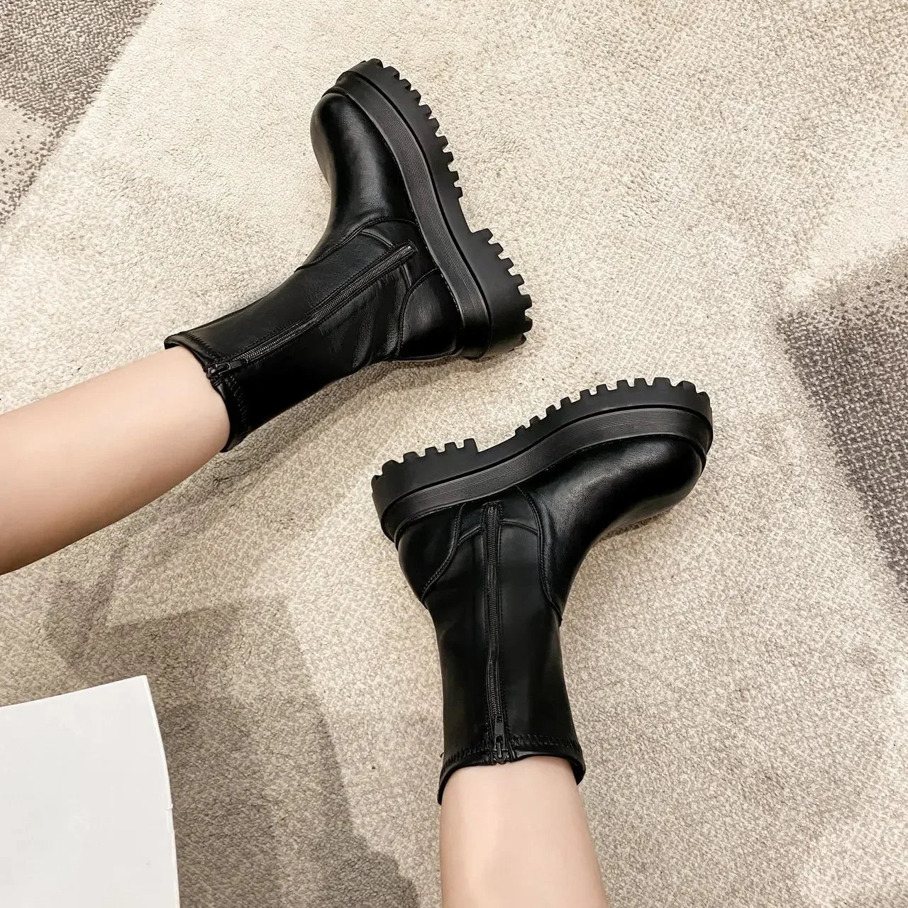 Fashion Platform Mid-Calf Shoes Women Combat Winter Heels Quality Long Thigh High Botas Zipper Knee High Boots For Girls Mujer Black Short