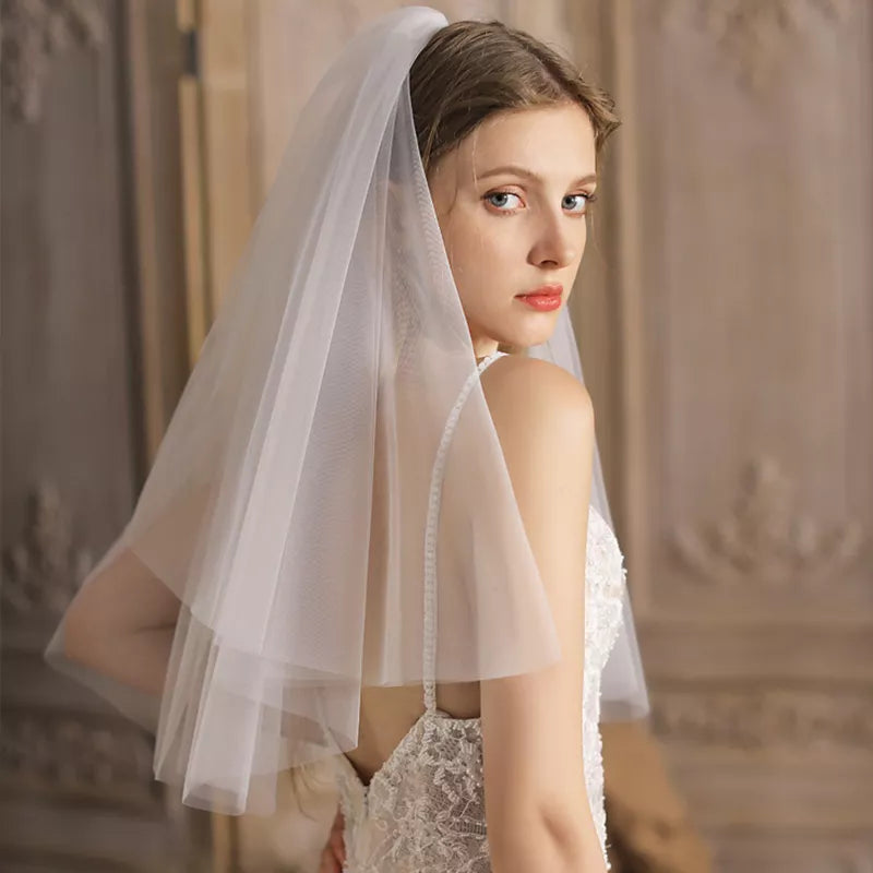 Elegant Short Bridal Wedding Veils Two Layer 75cm 2T with Metal Combe White for Party 2021 New Arrival