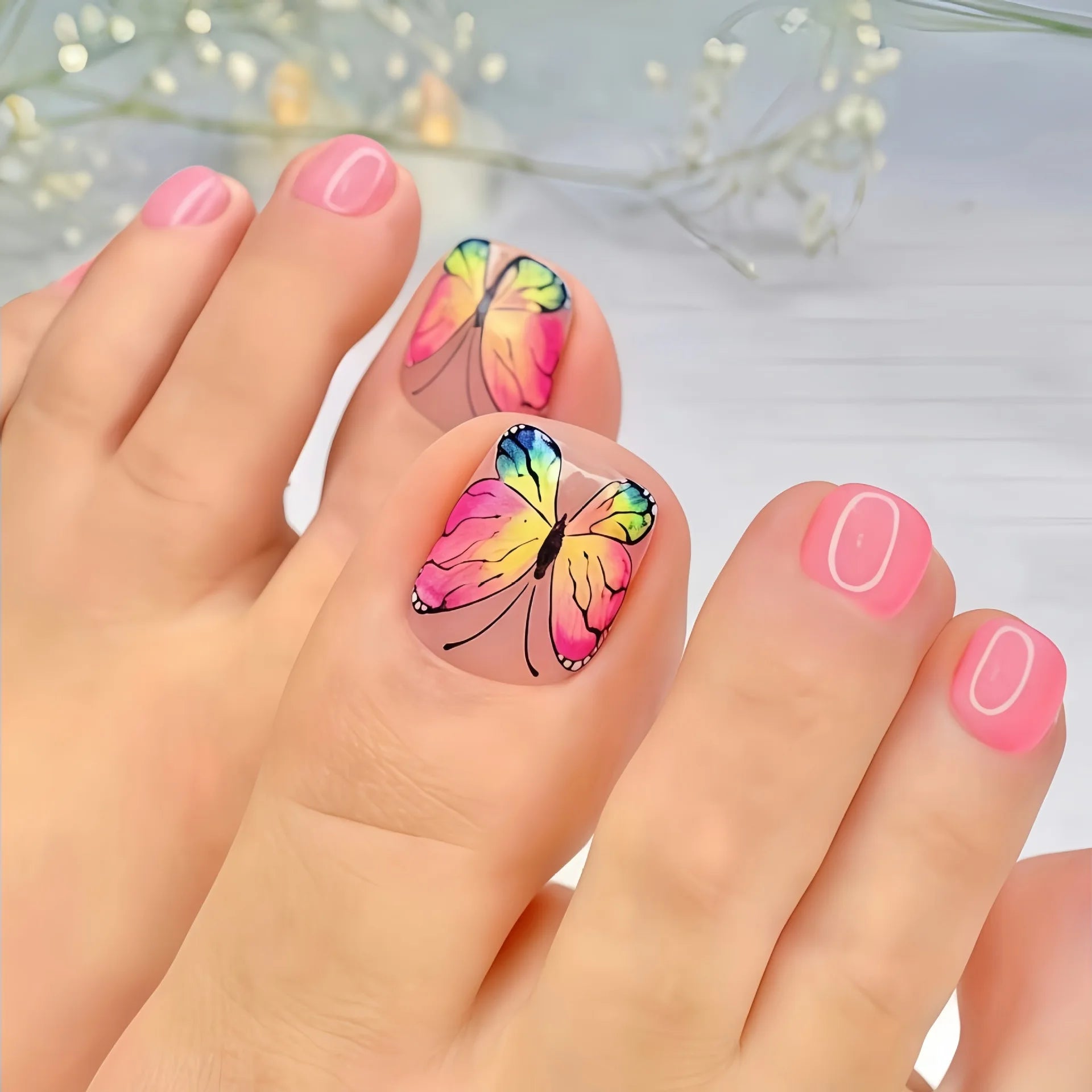 24pcs Summer White False Toenails Ins Simple Flowers Fake Toenails Tips Wearable Detachable Glossy Square Press on Toe nails