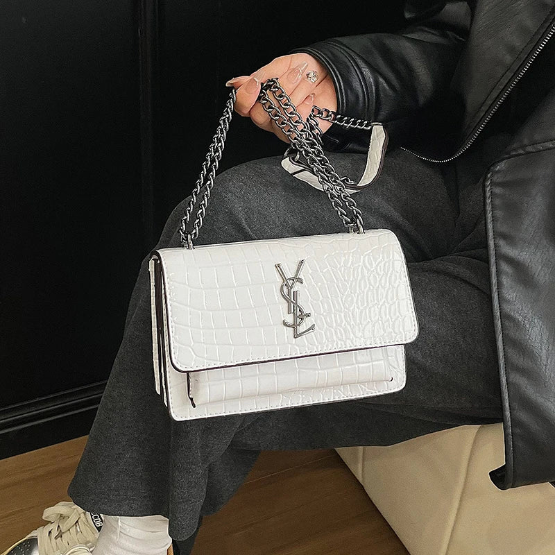 Fashion Women's Elegant Leather Shoulder Bag Luxury Handbag Classic Crossbody Tote For Stylish Ladies Look