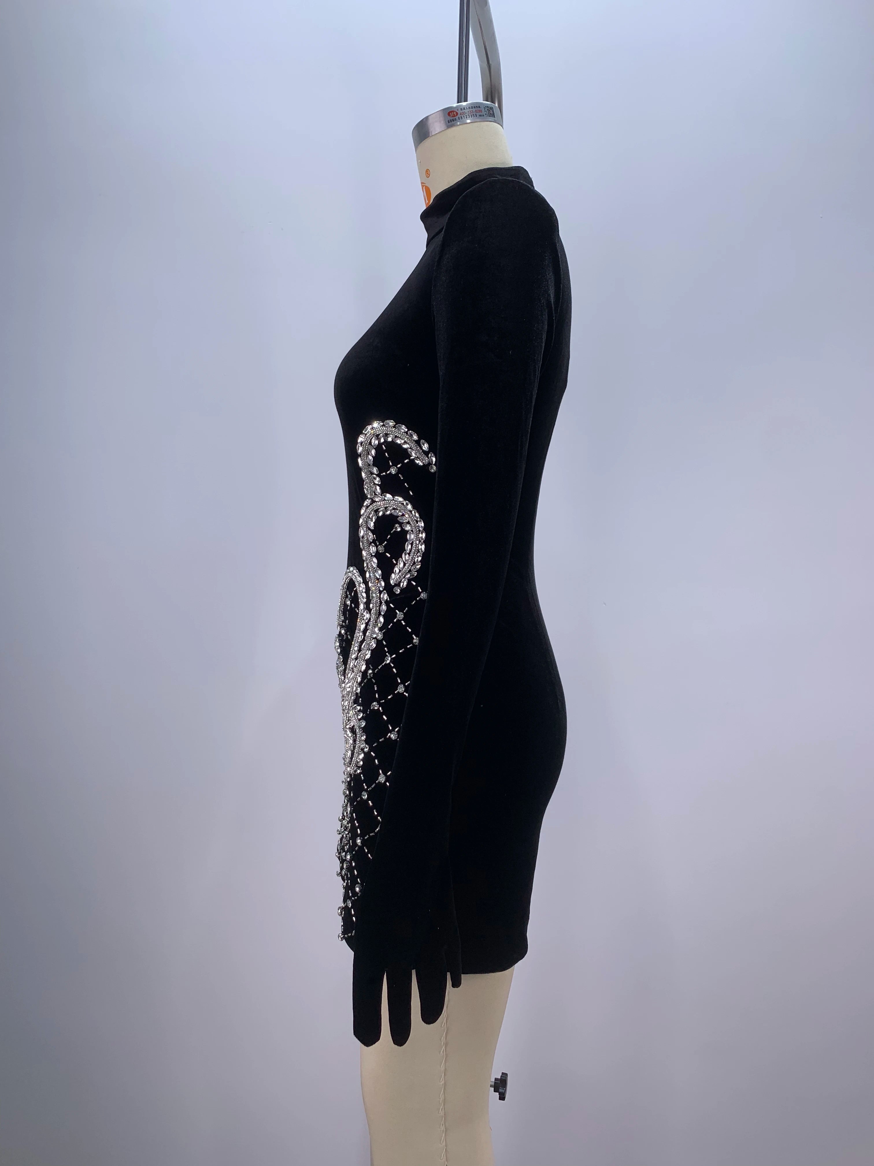 Fashion Women Long Sleeve Gloves Velvet Bodycon Mini Dress Sparkly Crystal Fashion Nightclub Party Cocktail Dress