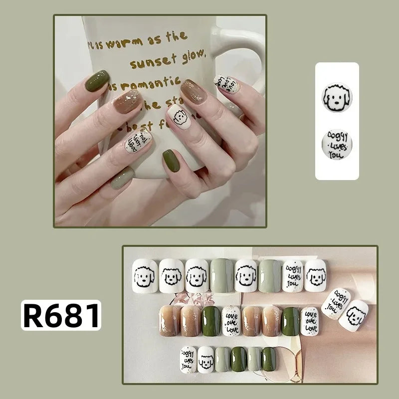 24Pcs/set French Gold Border Nail Elegant&Trendy Wearable Nails for Women Girl New Edition Removable Nail