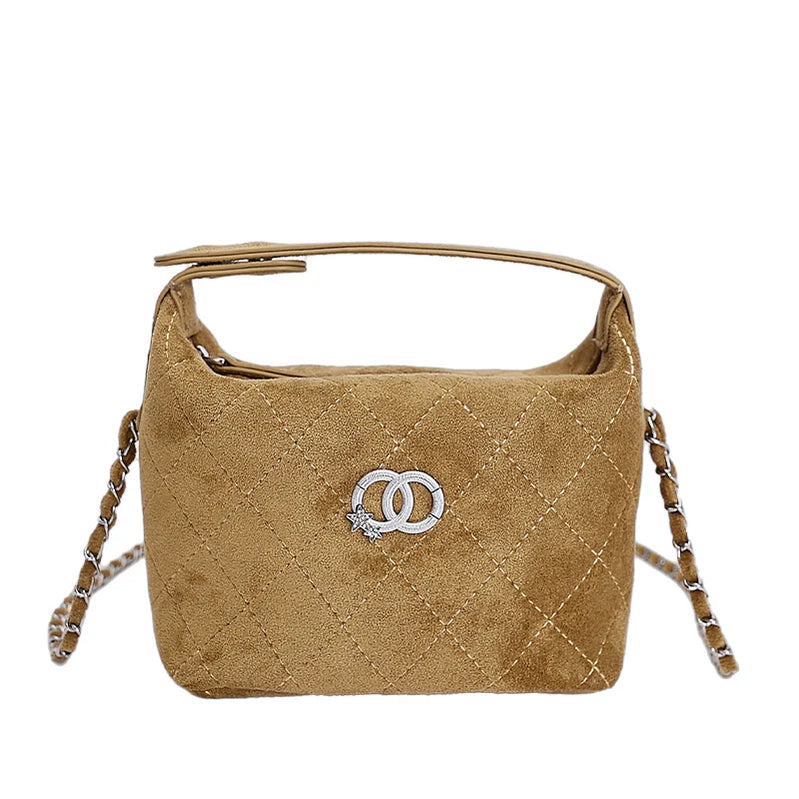 Stylish Ladies Shoulder Bag In Genuine Leather - Popular Tote Look With Zipper By Designer Brand