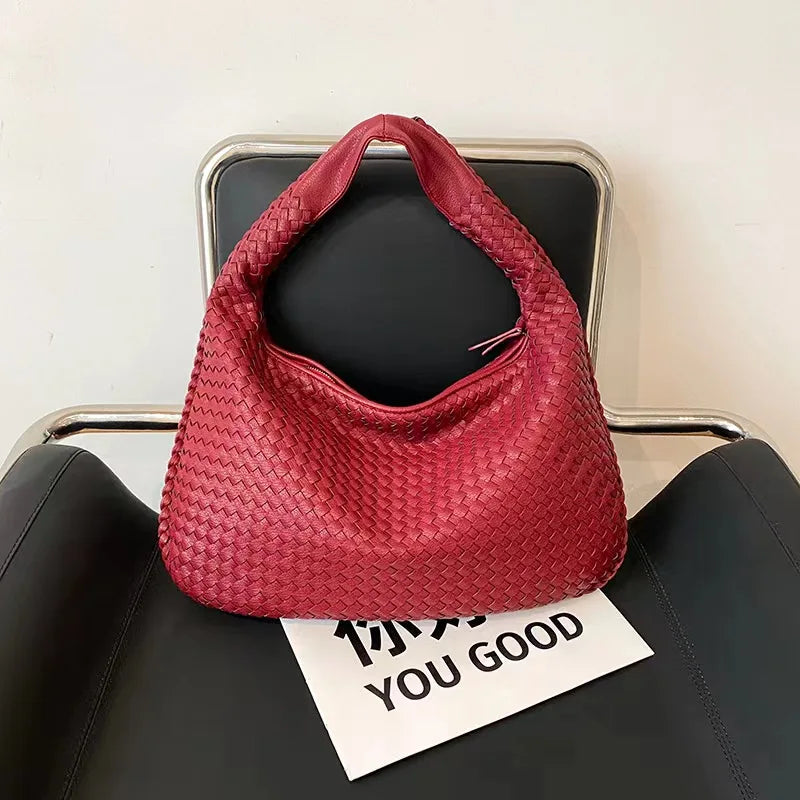 Woven Bag French High-end Women's Atmospheric Versatile One Shoulder Underarm Bag Niche Texture Portable Commuting Bag 9