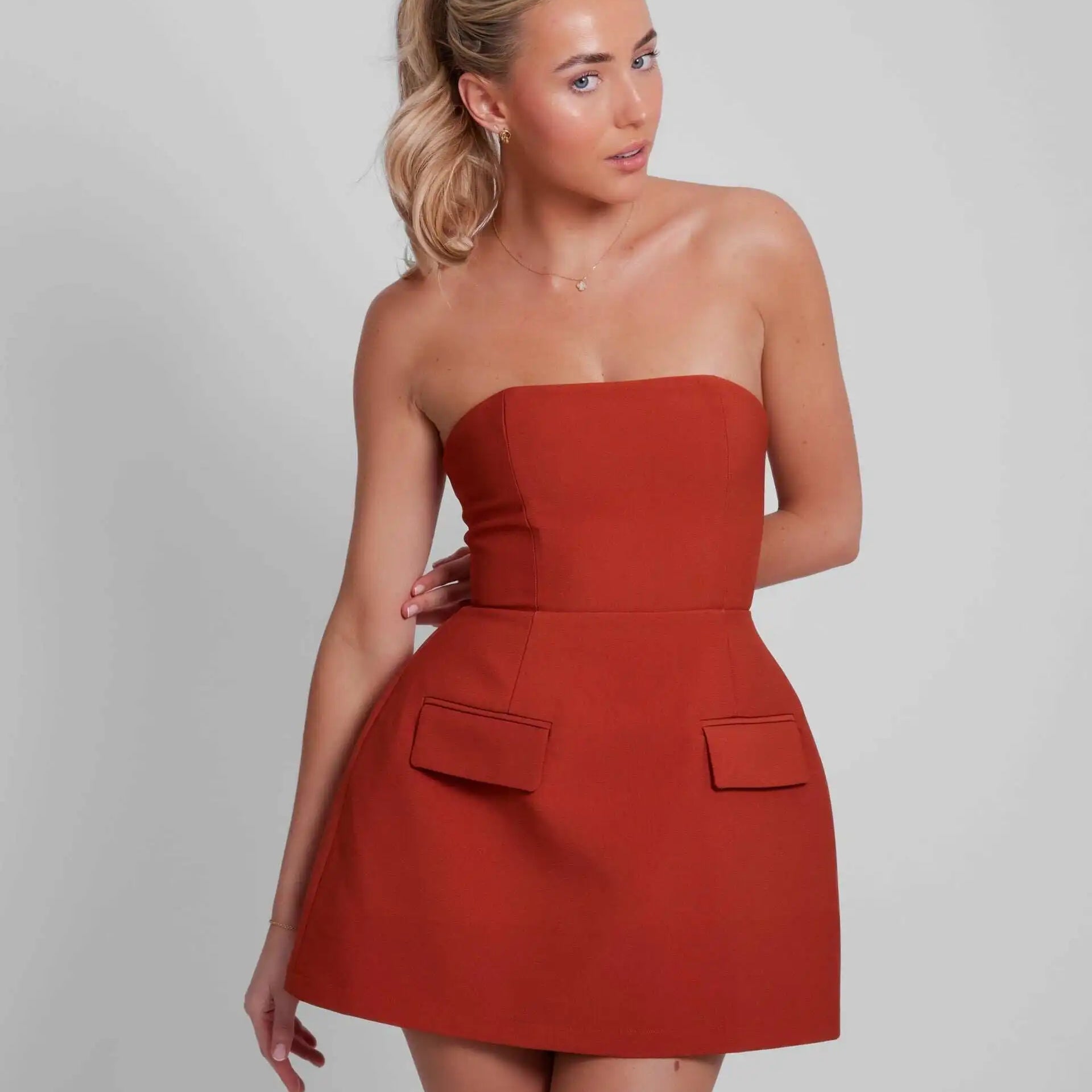 Sexy Solid Strapless Mini Dress For Women Elegant Slim Backless Pockets A-line Dresses Female Chic High Street Vestido Robe Red 1