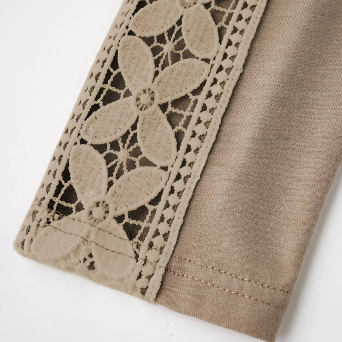 Spring Lace Stitching Criss-Cross Long Sleeve Blouse Women V-Neck T-Shirts Office Blouse Elegant Fashion Female Vintage Top