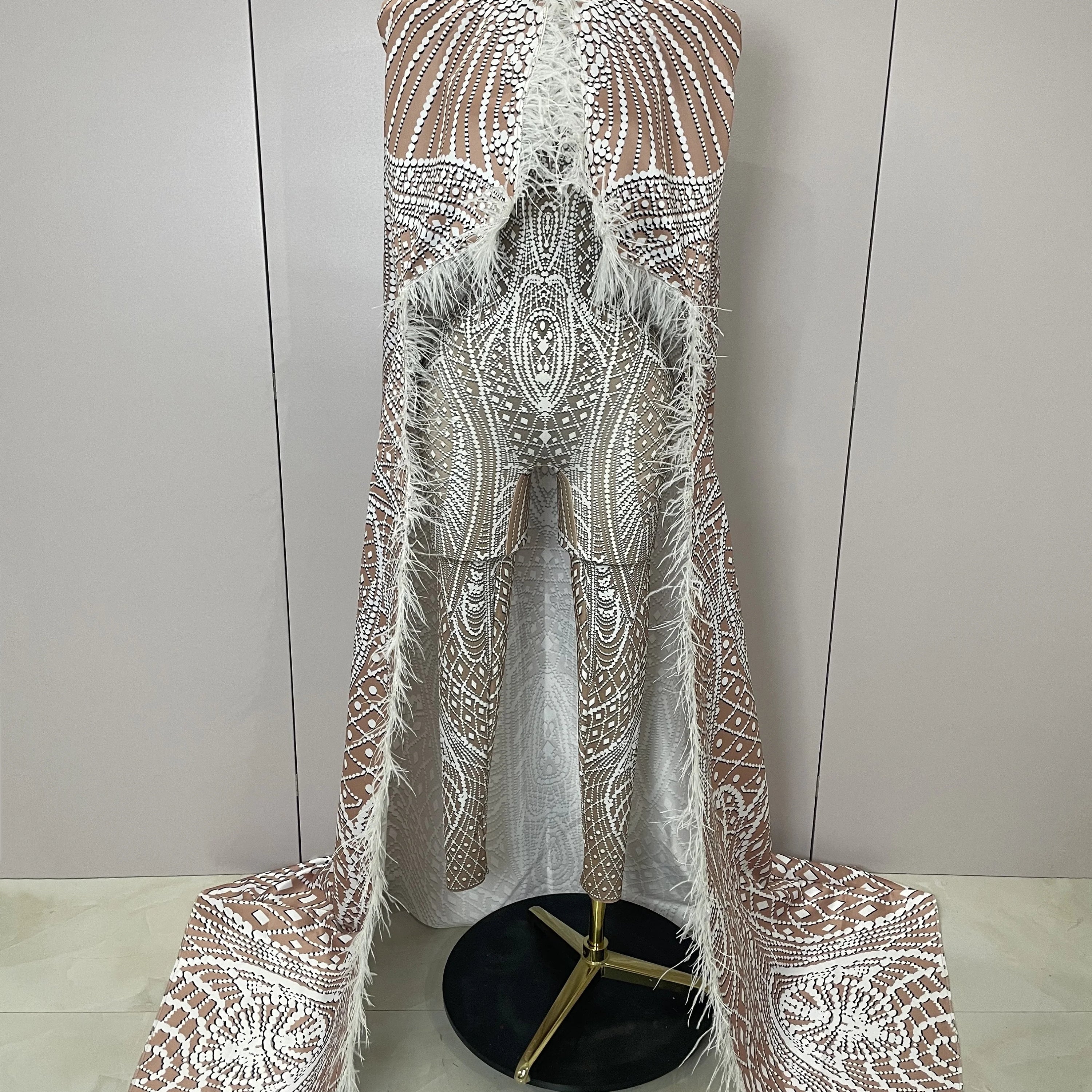 2025Luxury Feathers Cloak White Printing Sexy Sheath Jumpsuit Women Evening Party Bar Nightclub Singer Stage Performance Costume