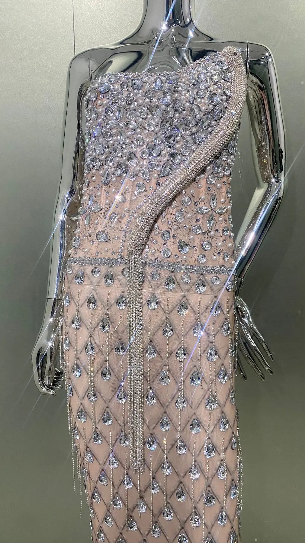 High Quality Super Shining Crystal Mesh See Through Floor Lenght Dress Woman Birthday Party Dress Stage Performances Costume