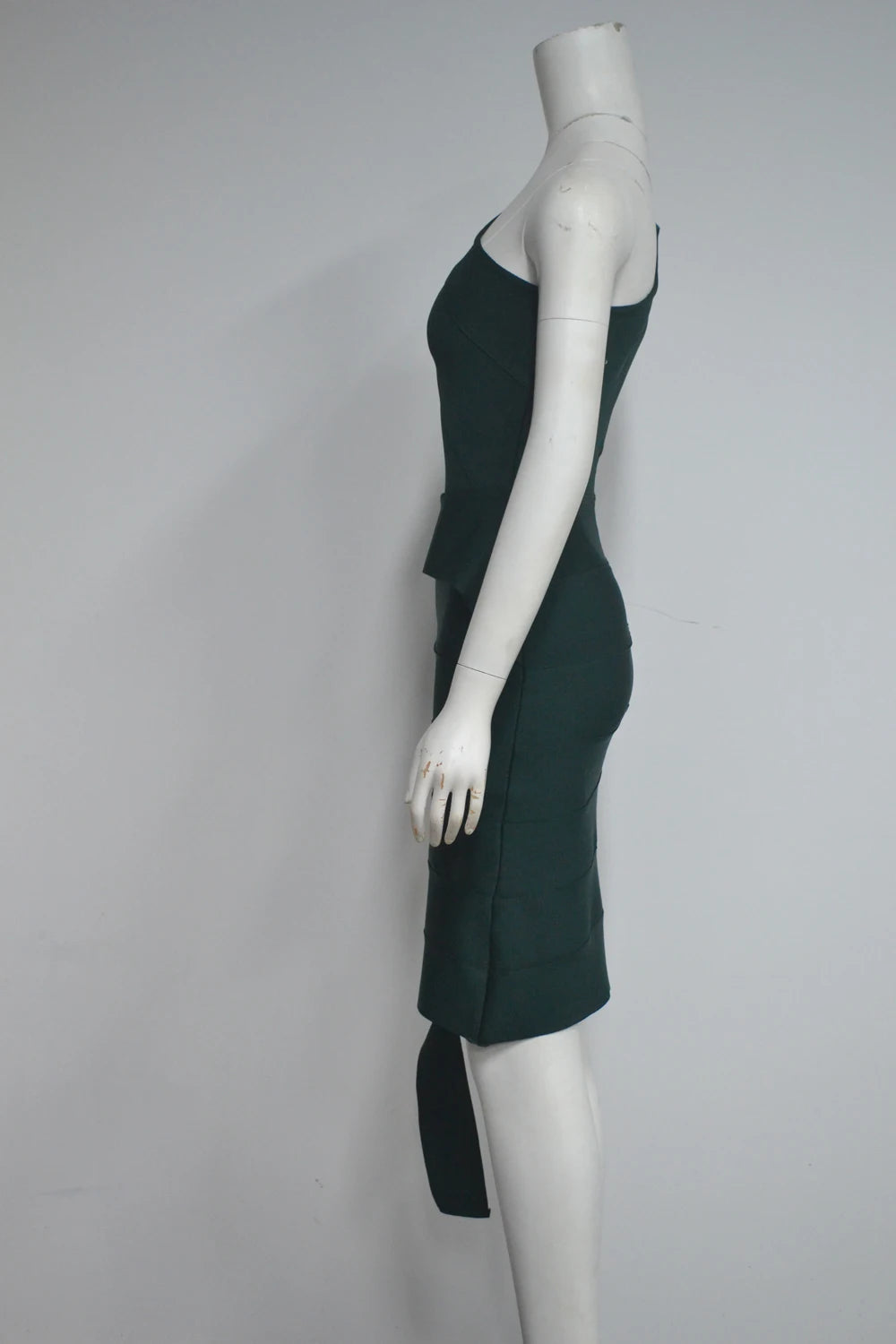 Darkgreen Color Women Sexy One Shoulder Ruffles Bodycon Mini Bandage Dress Office Lady Celebrate Evening Party Outfit Vestido