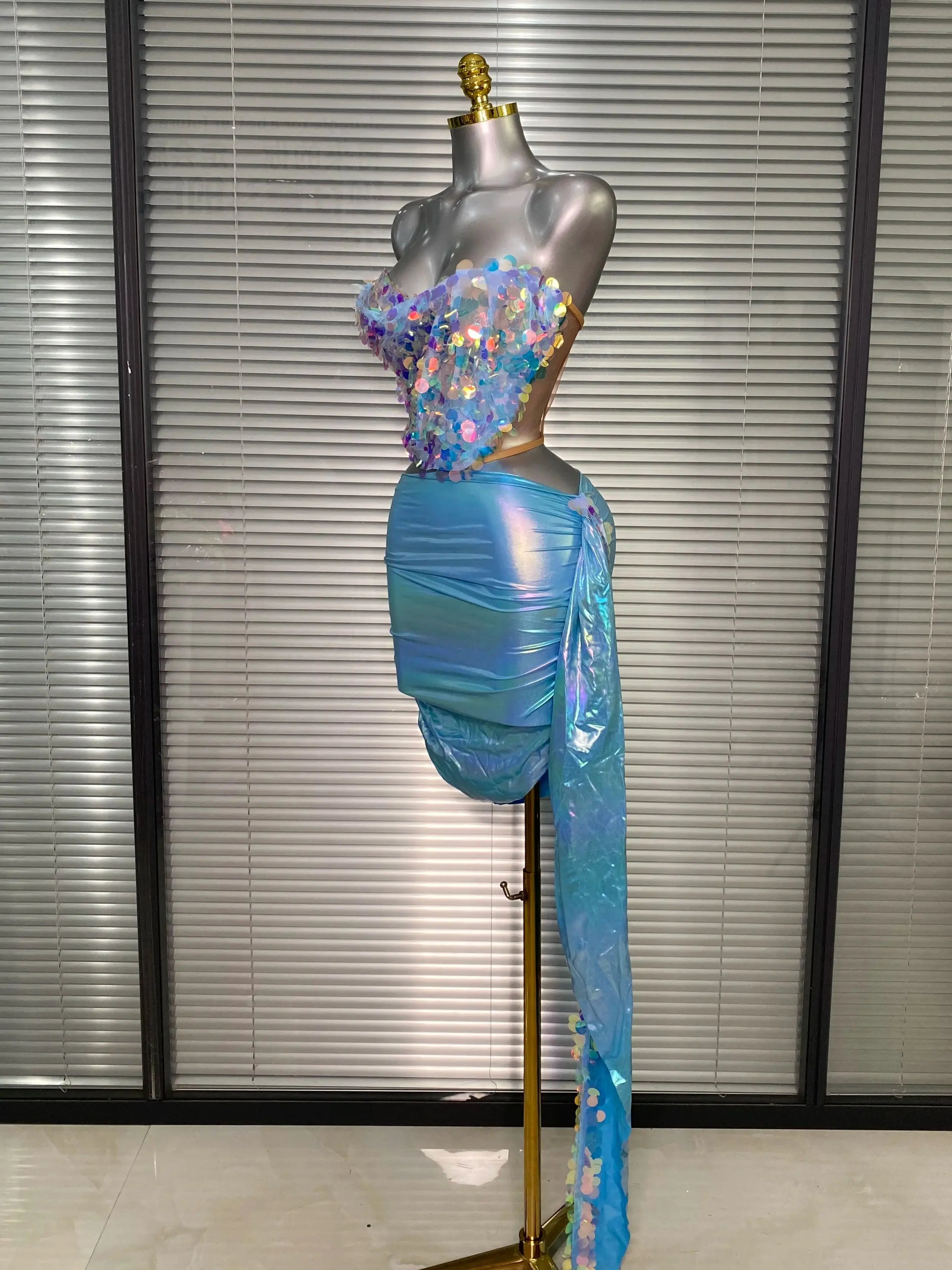 Women Sexy Sequins Blue Two Pieces Set Colorful Crystal Diamonds Night Club Sparkly Skirt Suits Singer Dancer Stage Costume