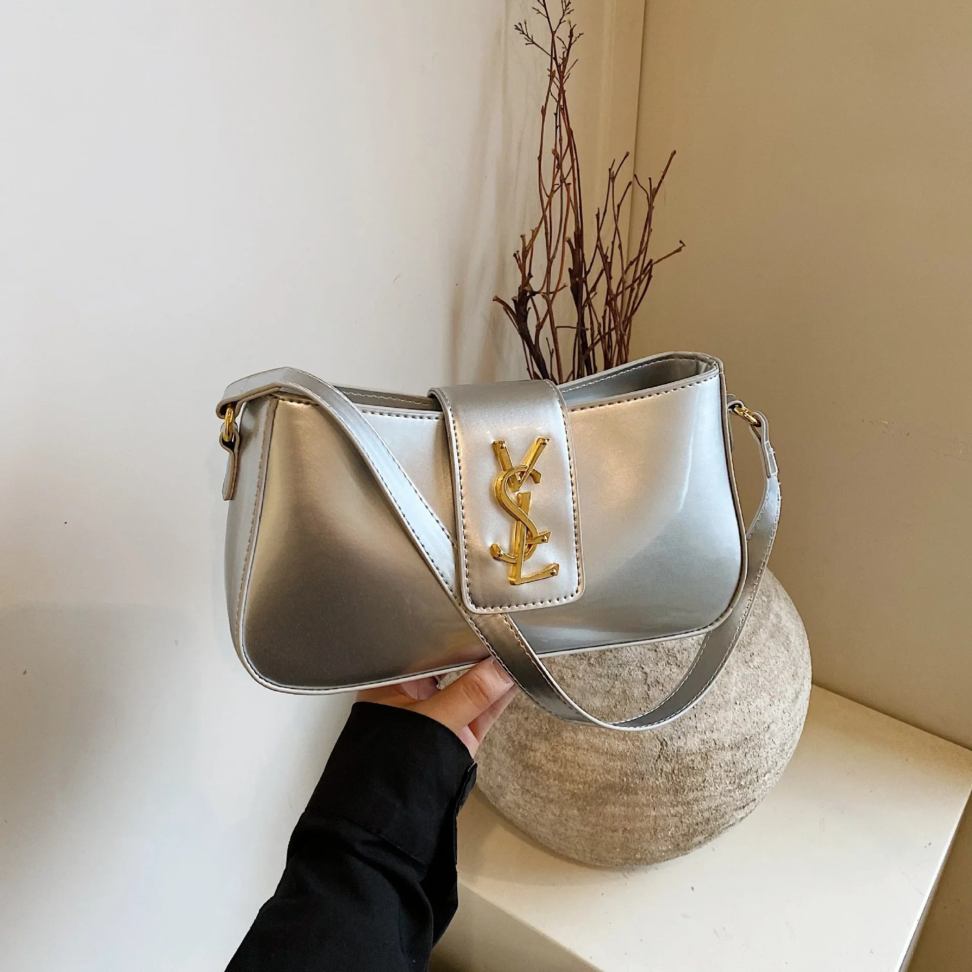 2025 Avant-Garde Shoulder Bag, Curated Convertible Crossbody Purse for Women Architectural Day to Night Tote Structured Carryall