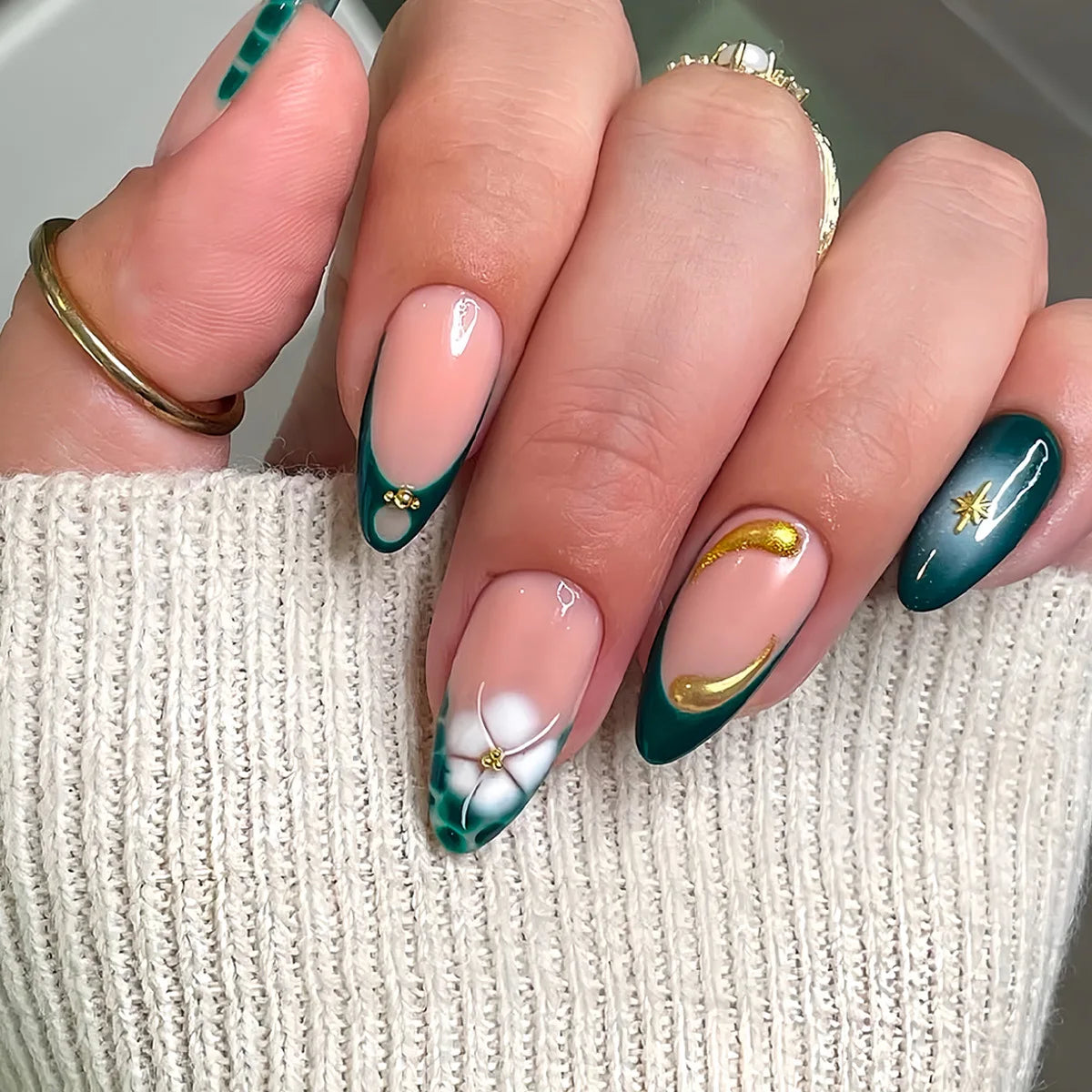 24Pcs Mid-length Brown French Almond Nails Set Press on White Dot Detachable False Nails 3D Bow Pearl Full Cover Fake Nails Tips