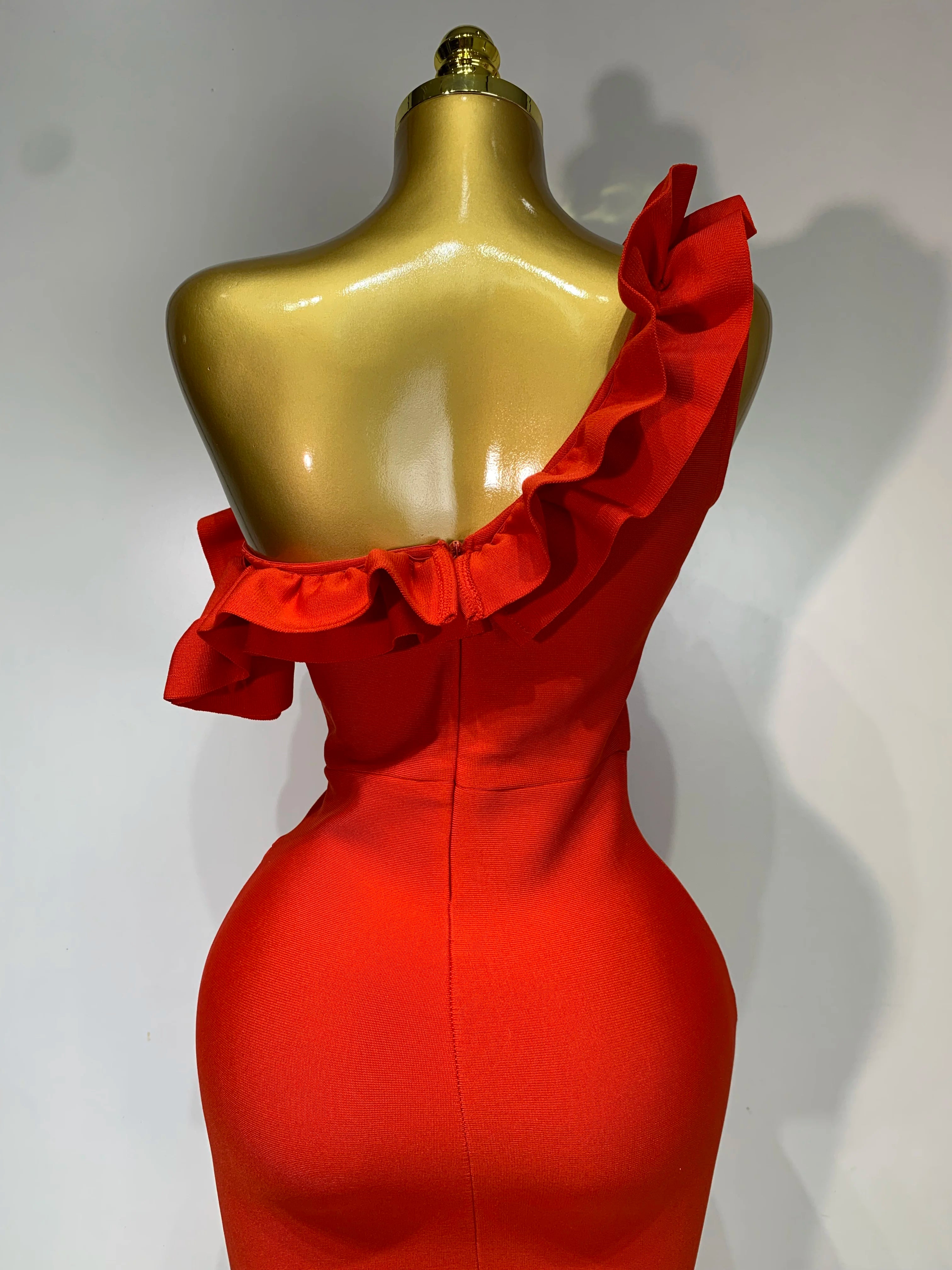 Women Sexy Off Shoulder Ruffles Midi Bodycon Bandage Dress 2025 Knitted Celebrity Elegant Evening Luxury Club Party Dresses