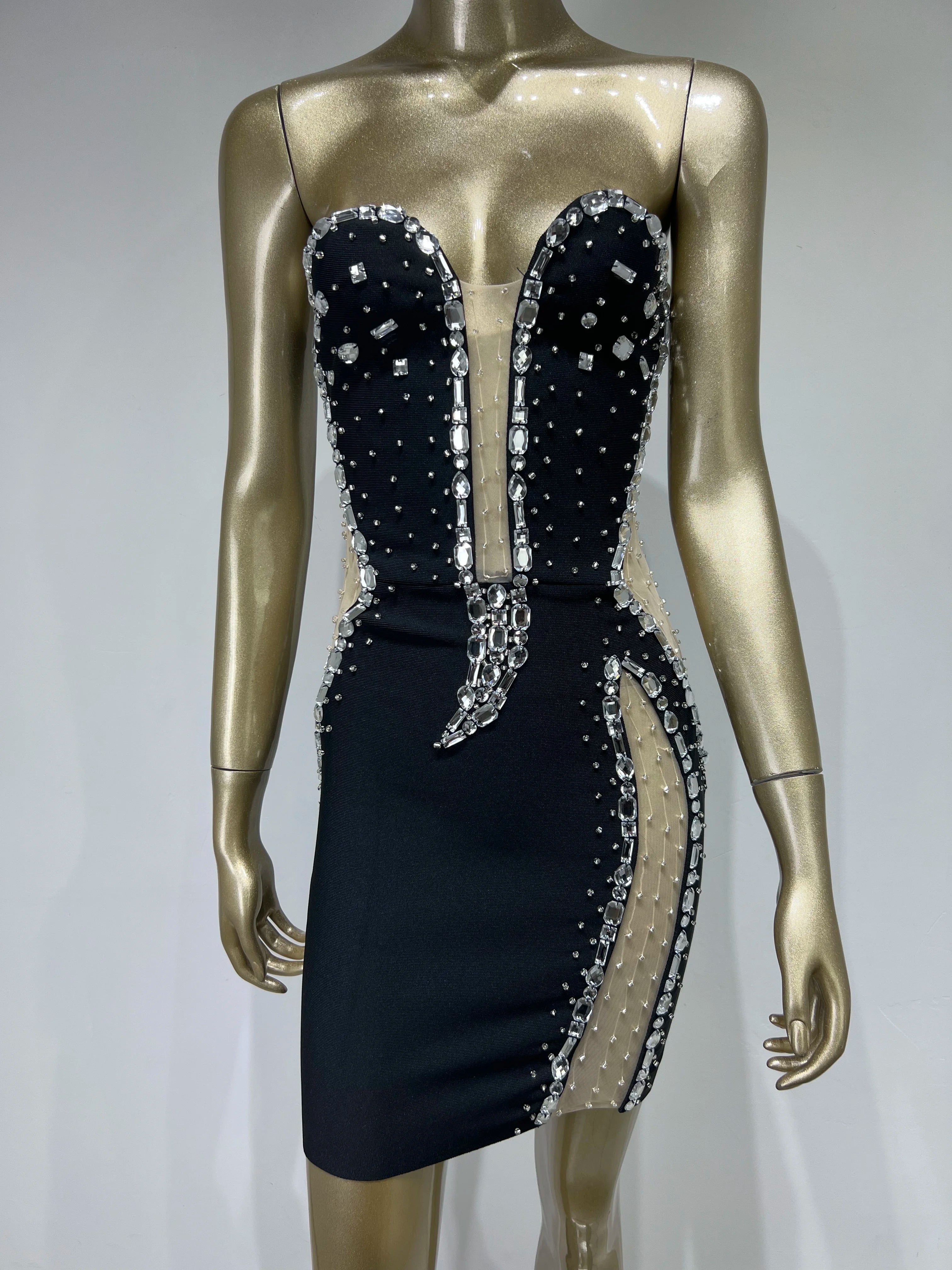 Luxury Women Summer Style Sexy Strapless Beading Diamonds Black Mini Bodycon Bandage Dress 2023 Elegant Evening Party Dress