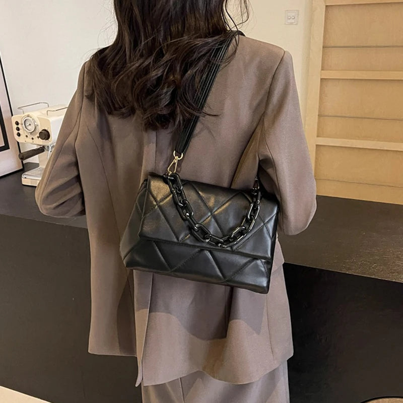 Soft PU Leather Crossbody Bags for Women Embroidery Thread Flap Bag Luxury Brand Trending Chain Shoulder Handbags Purse