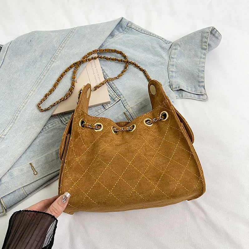 Motorcycle Hottie Rhombus Chain Bag High-End Commuter Shoulder Armpit Bag Retro Suede Crossbody Bag Bucket Bag