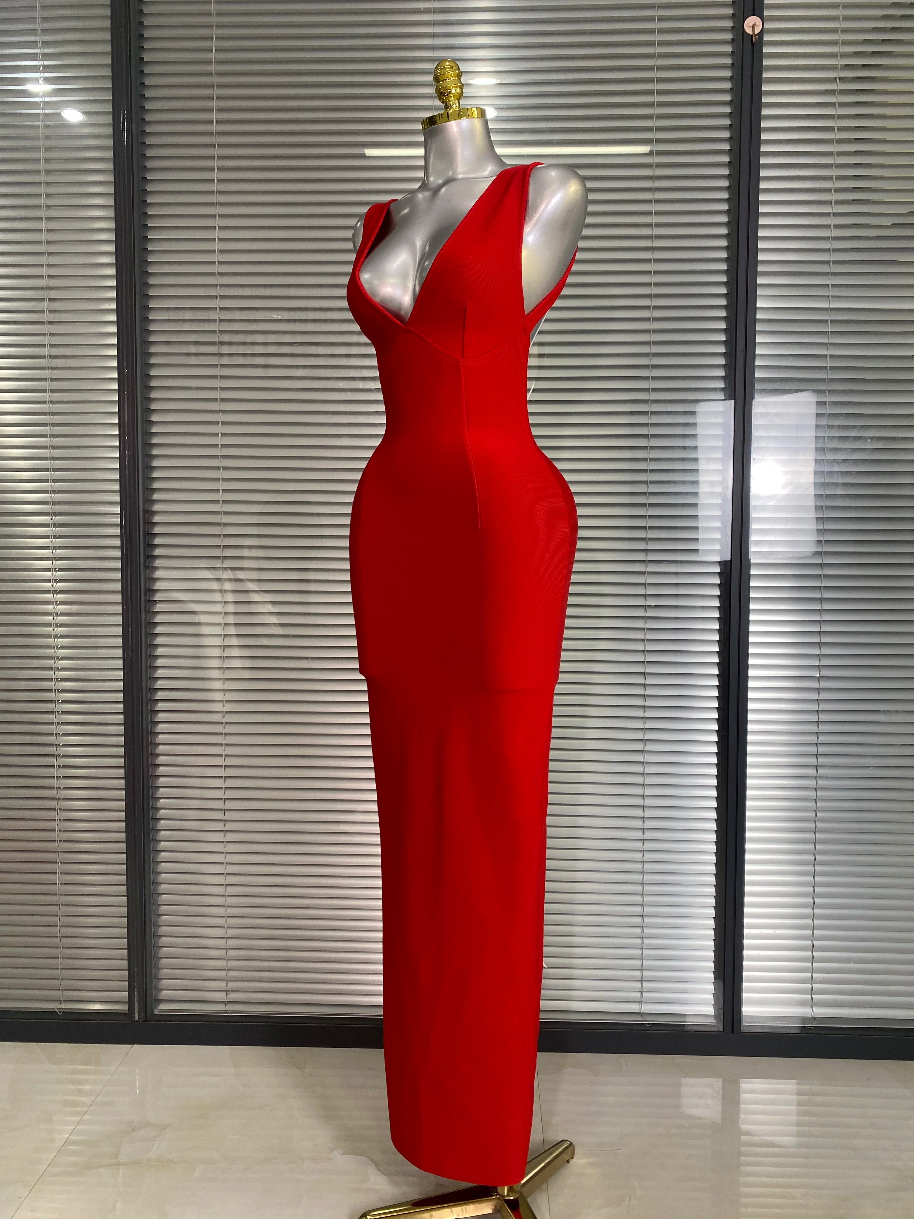 Brand New 2025 Sexy Women Deep V Neck Backless Red Bandage Dress Celebrity Knitted Elegant Bodycon Party Maxi Dress