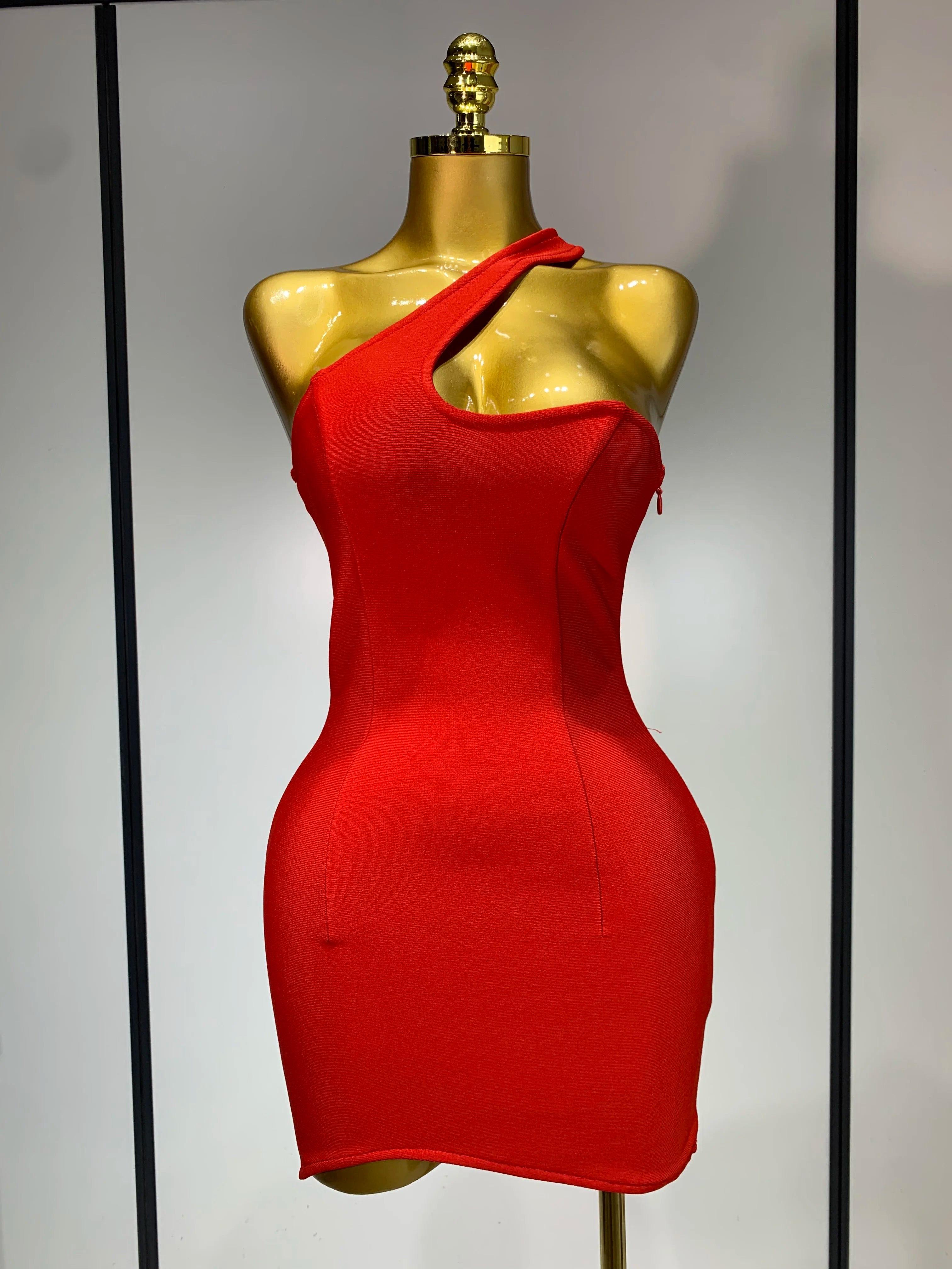 Luxury Birthday Dress Women Red Color Sexy One Shoulder Bodycon Bandage Mini Dress Celebrate Club Party Evening Fashion Dress