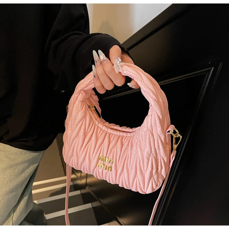 Chic Solid Color Crossbody Bag - Modern Vintage-Inspired Leather Handbag With Textured Finish & Adjustable Strap