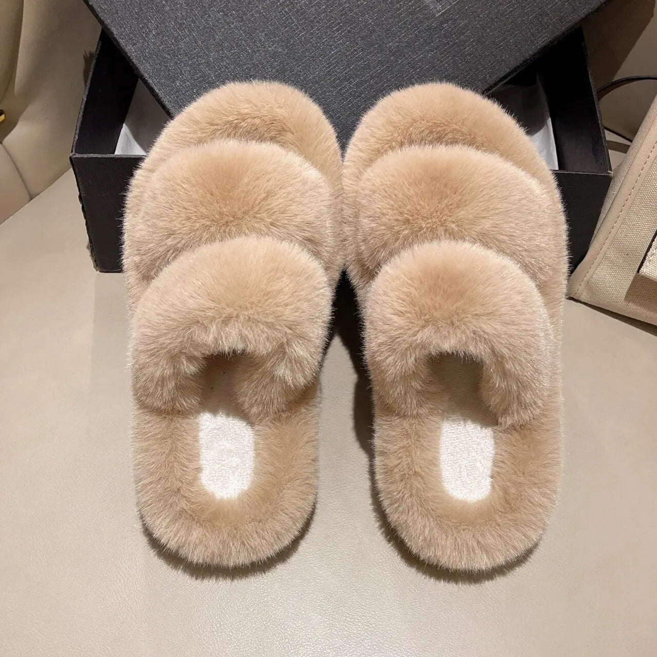 Luxury Designer Slippers Women Fashion Advanced Sense Lightweight Comfortable Non-slip Women's Cotton Slippers