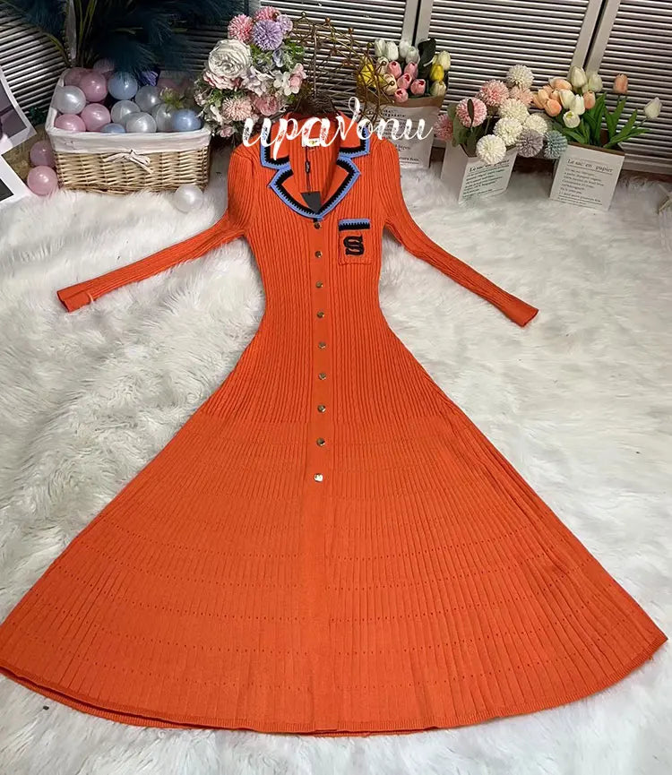 Elegant Women's Slim Fit Knitted Dress Fashionable Polo Neck Short Sleeve Single breasted Design Split Knitted Mid length Dress