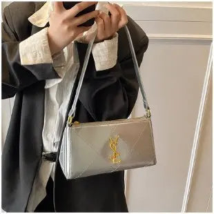 New Paris Designer Trends Luxury Women's Crossbody Bag Commuter Mobile Phone Niche Fashion Texture Bag Shoulder Bag For Women